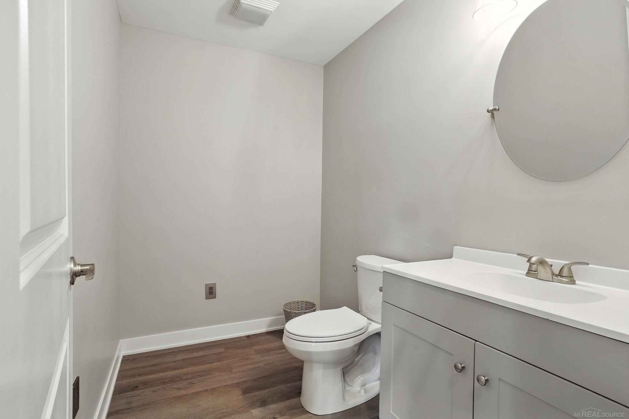 3299 Holland Park Court
