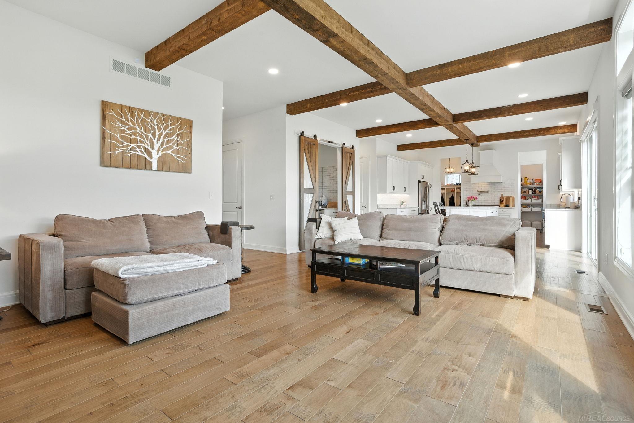 3299 Holland Park Court