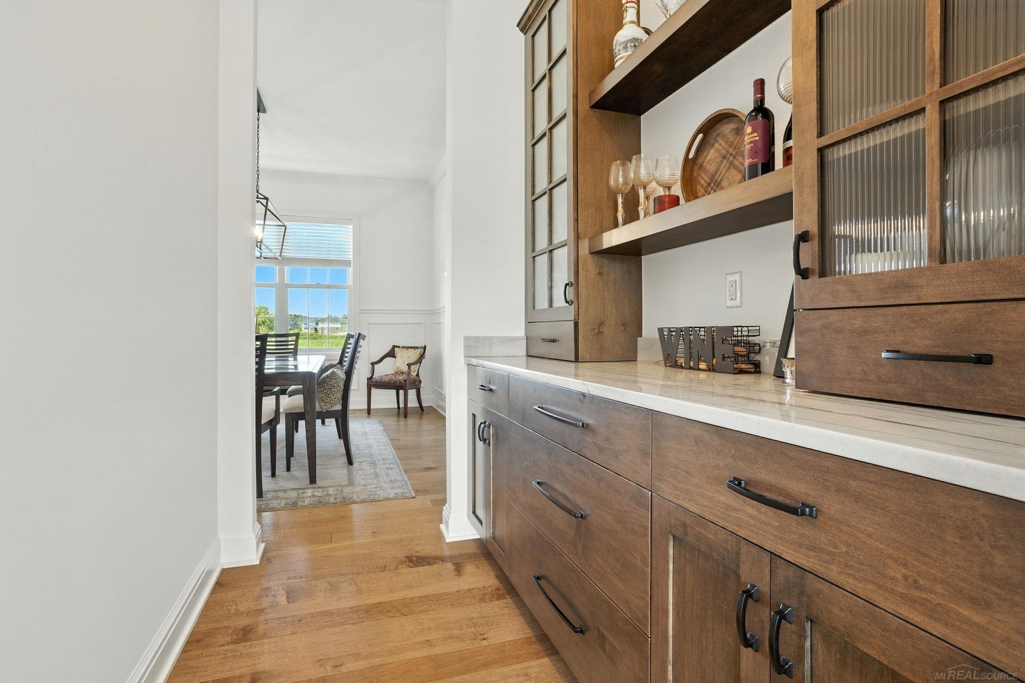 3299 Holland Park Court