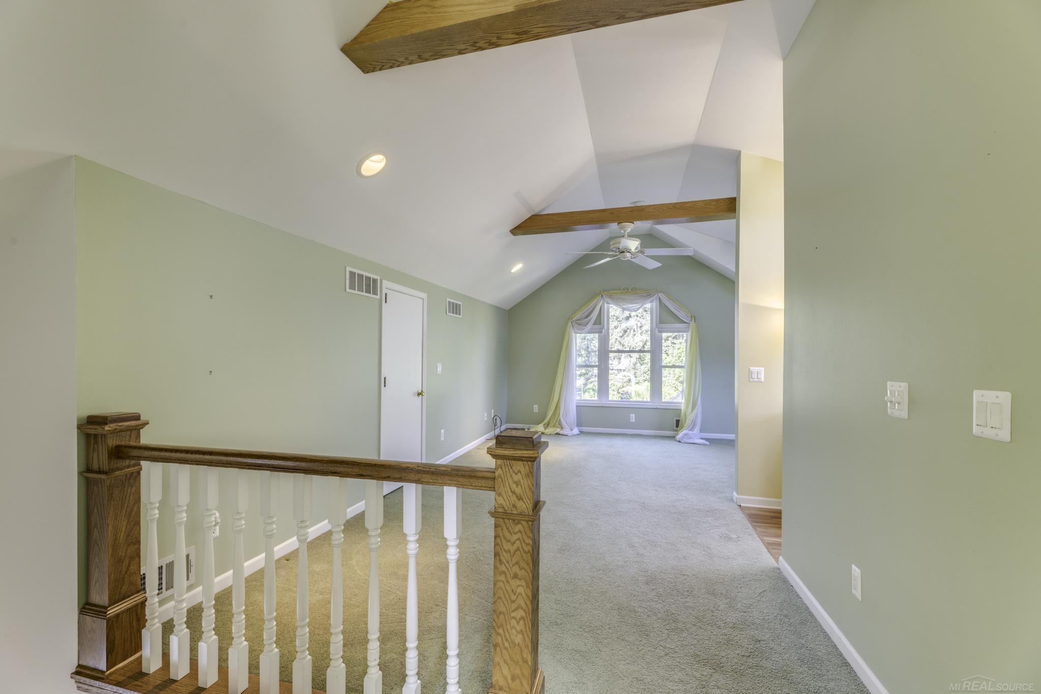 8195 Lakeshore Road