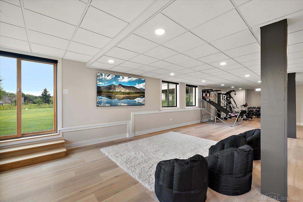 8167 Morningside Drive