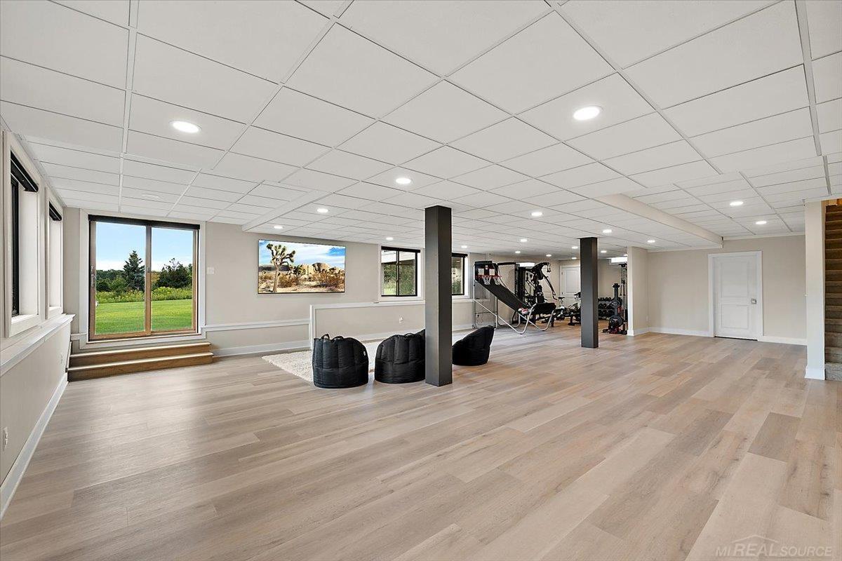 8167 Morningside Drive