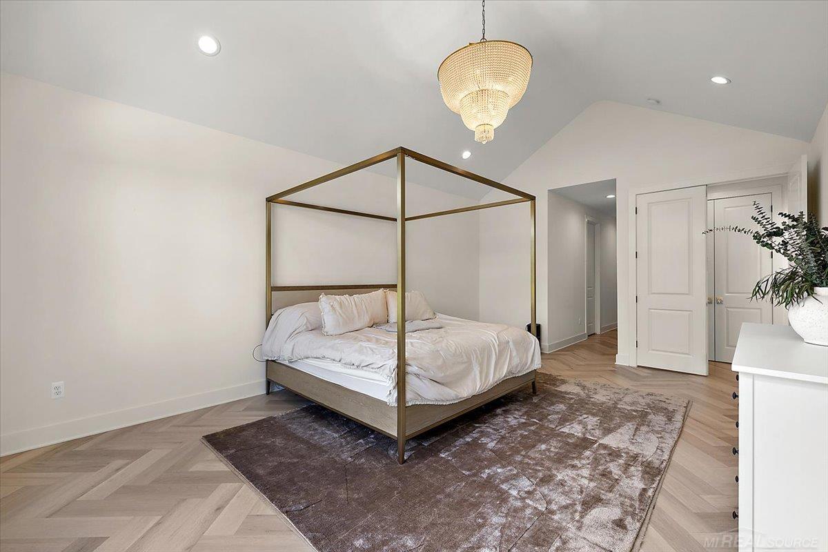 8167 Morningside Drive