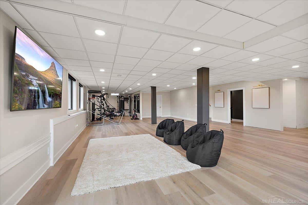 8167 Morningside Drive