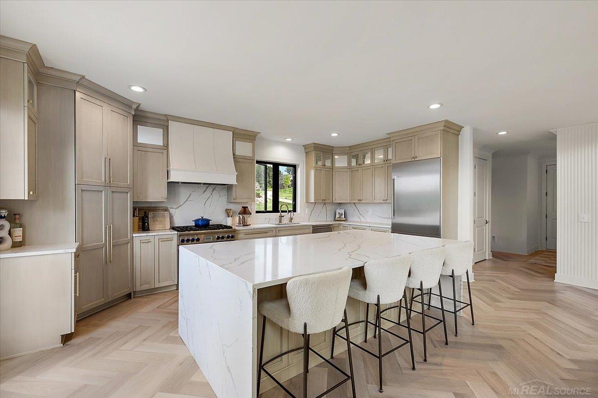 8167 Morningside Drive