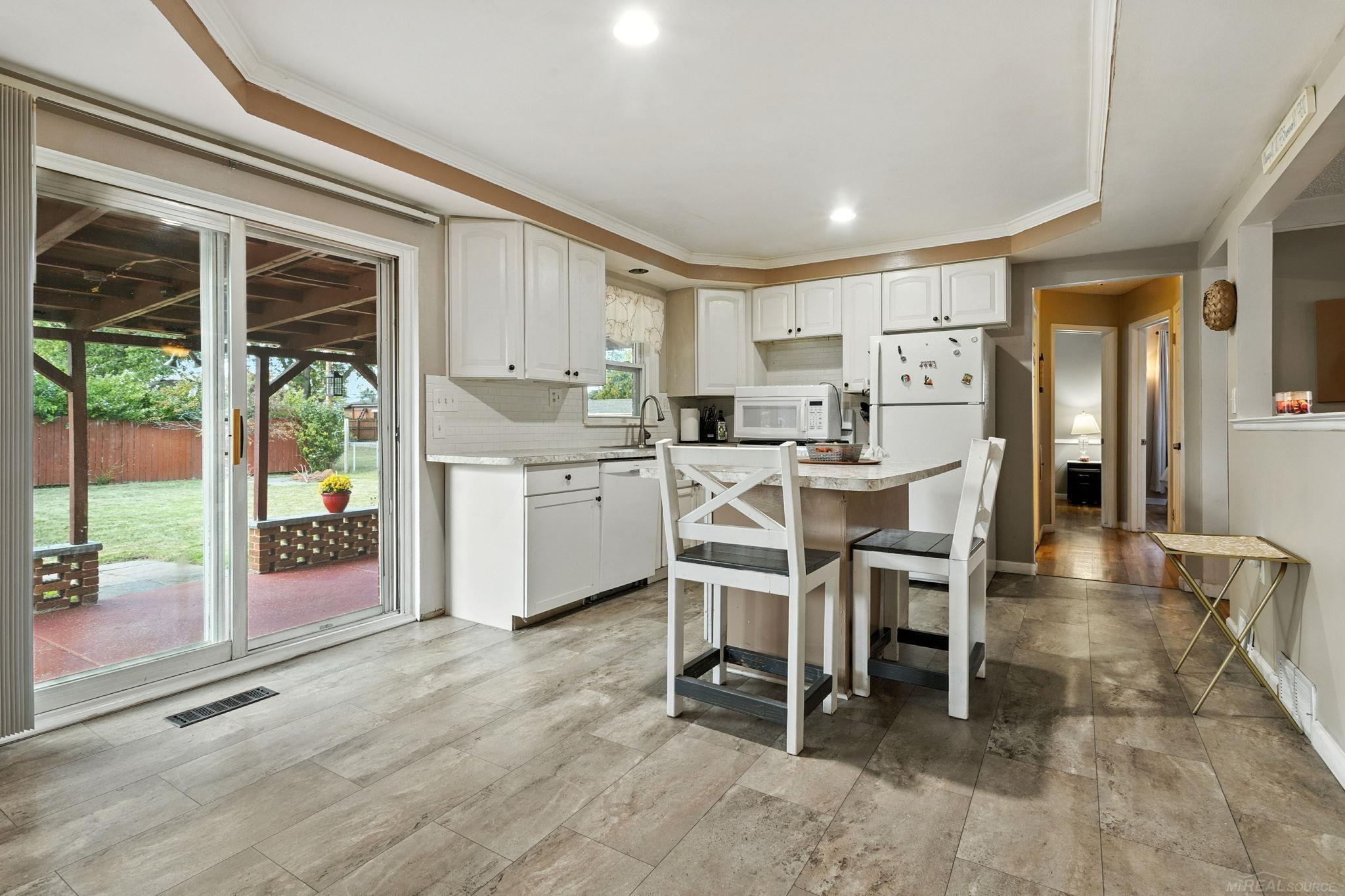 2403 Walter Avenue