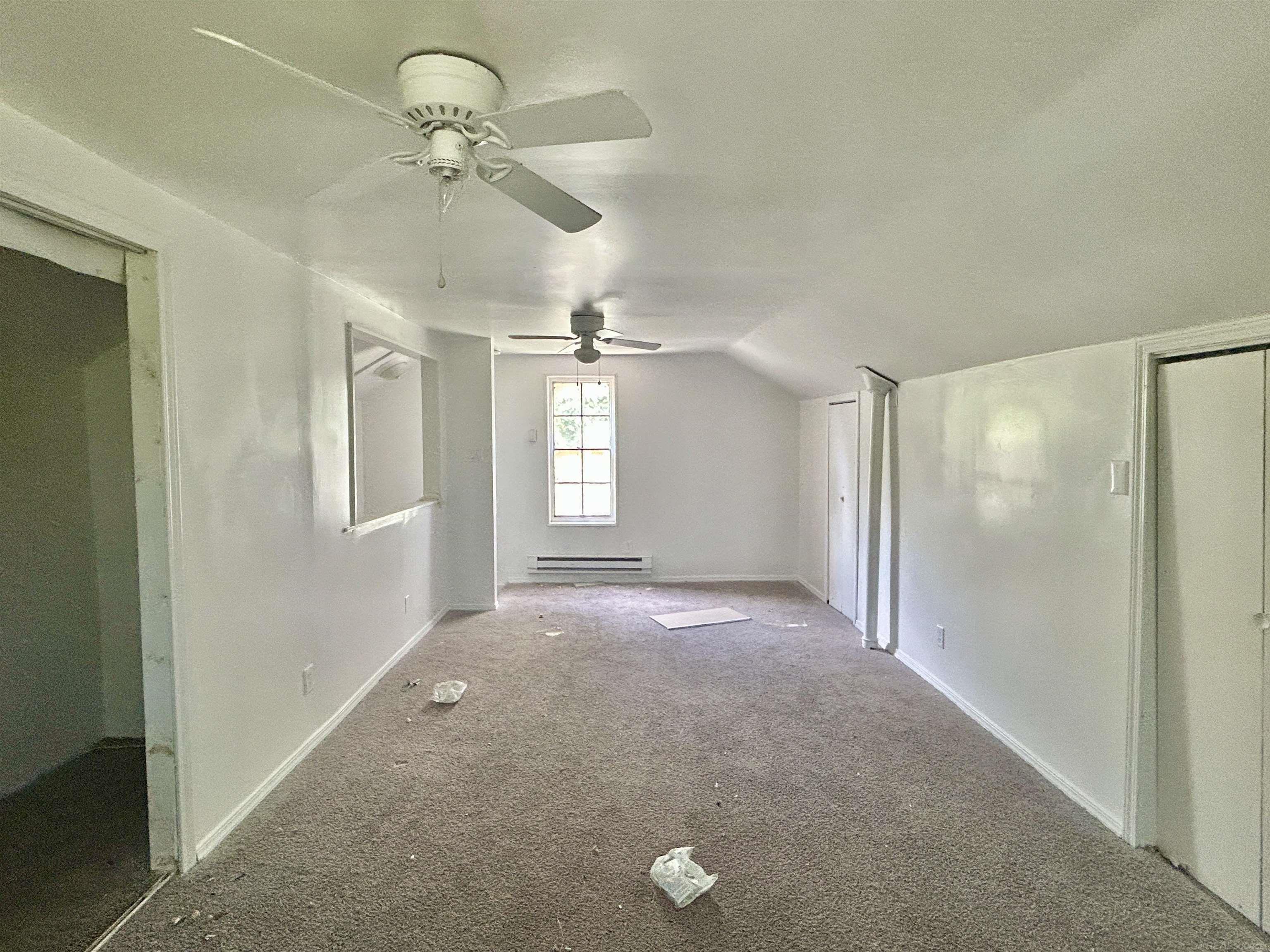 9892 E Outer Drive