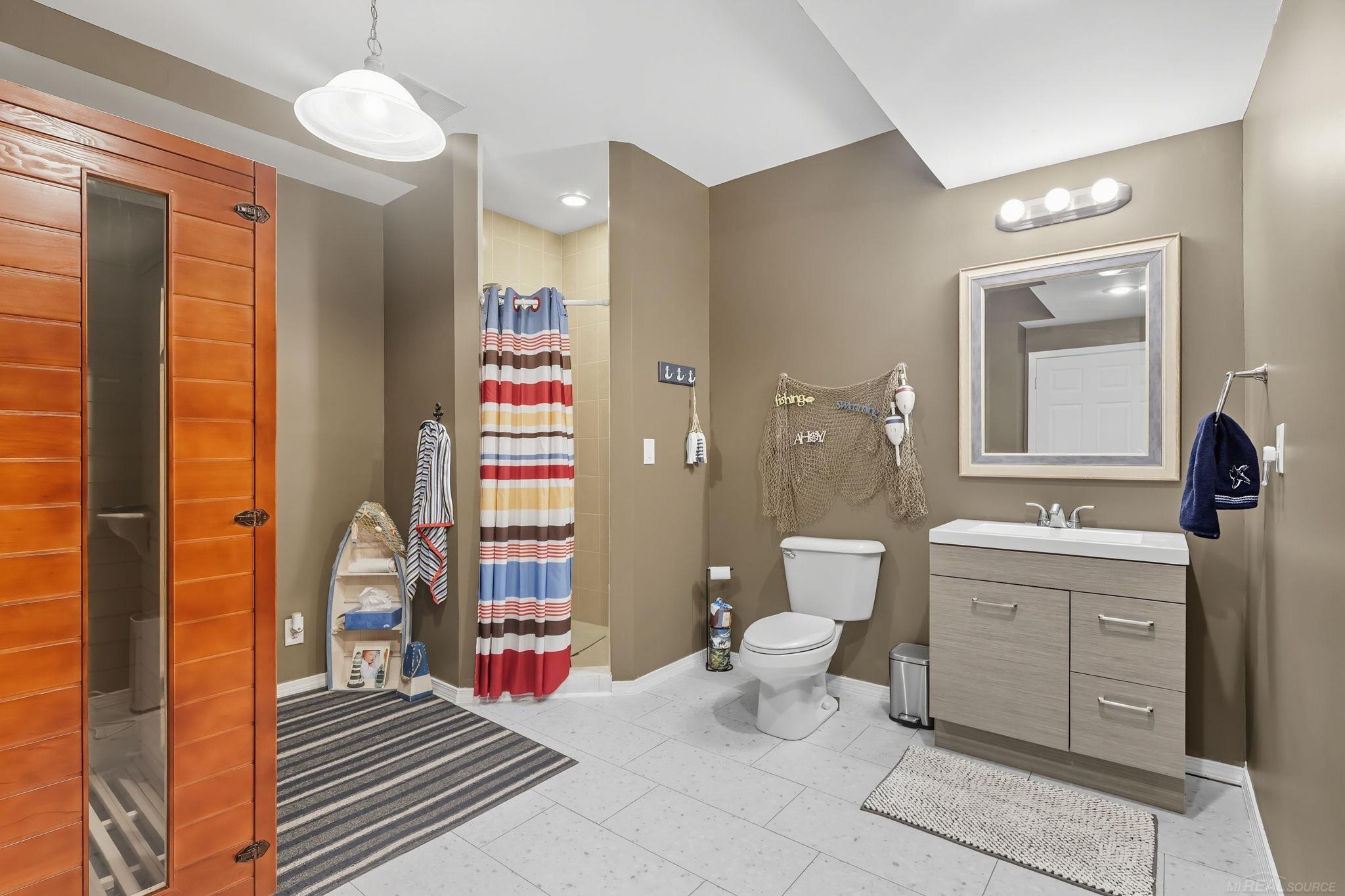 587 Eastlake Trail