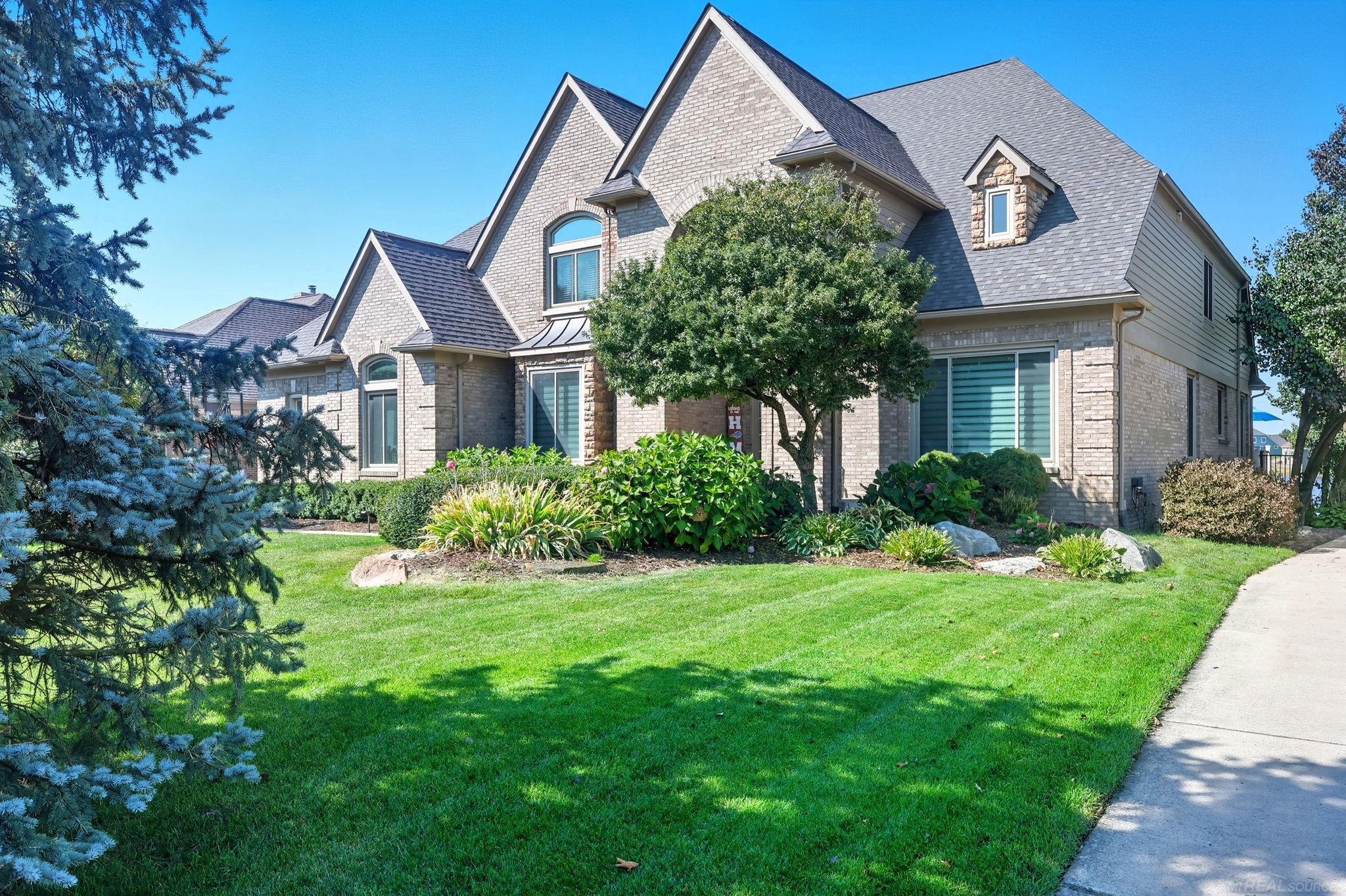 587 Eastlake Trail