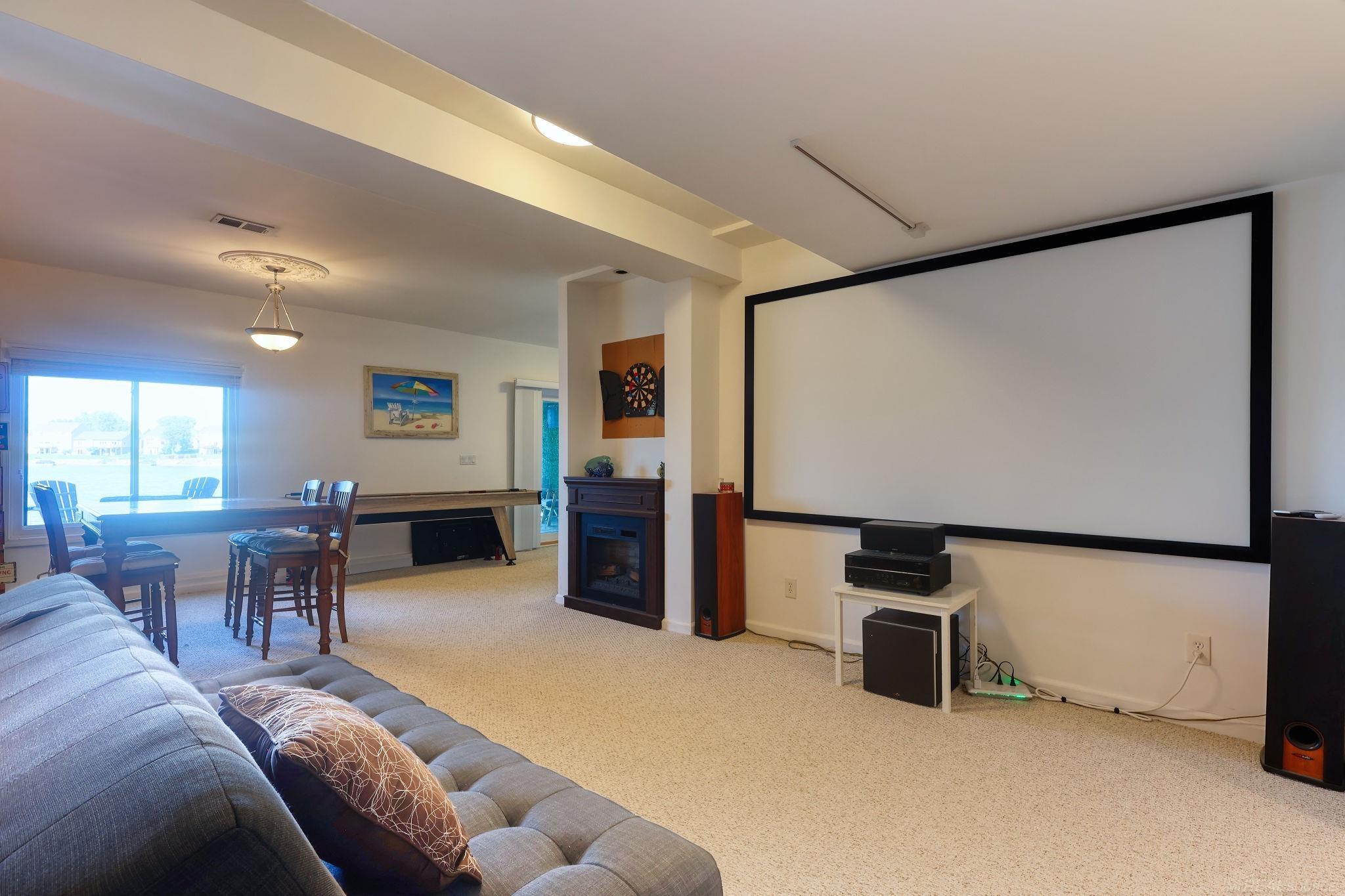 587 Eastlake Trail