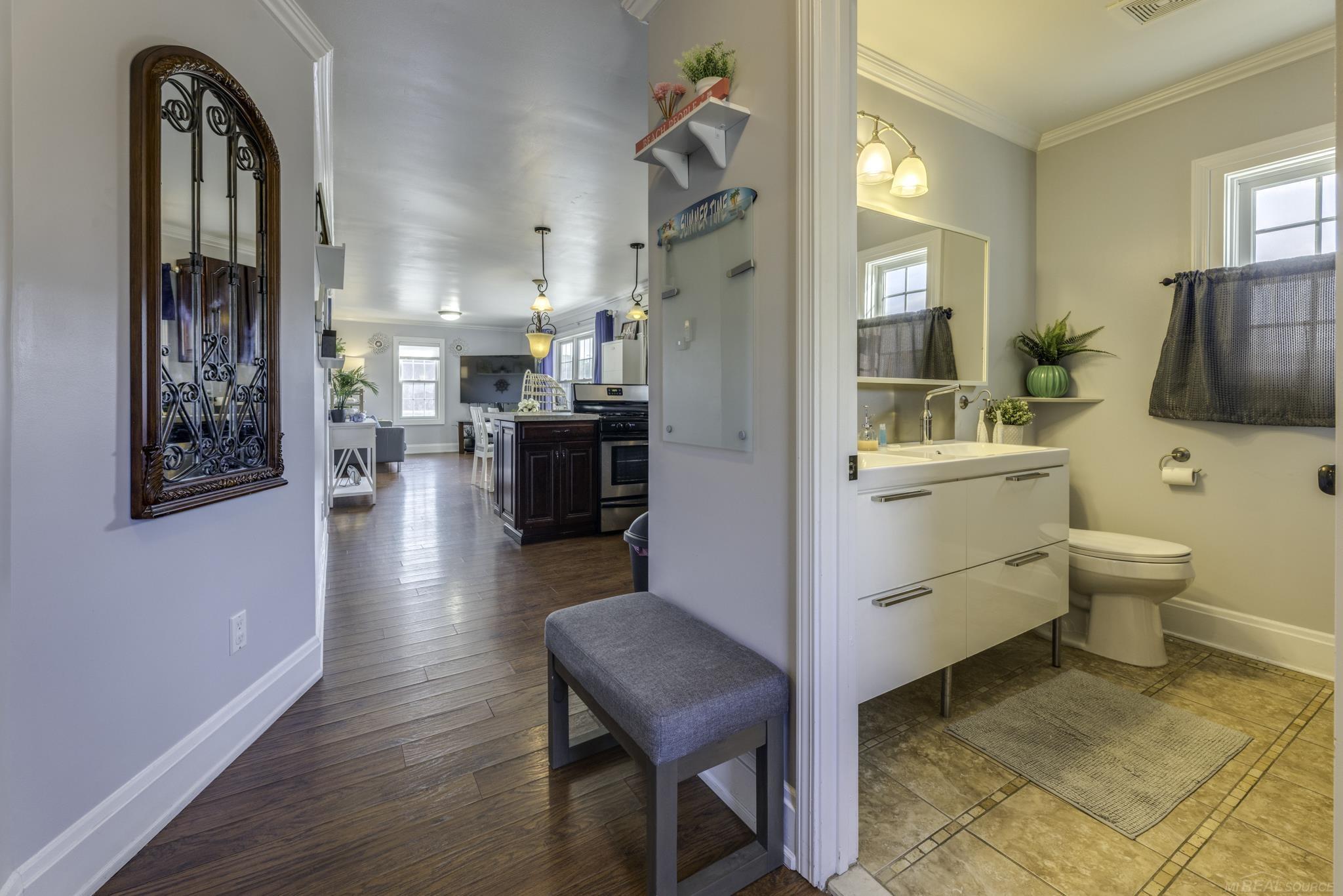5520 Main Street