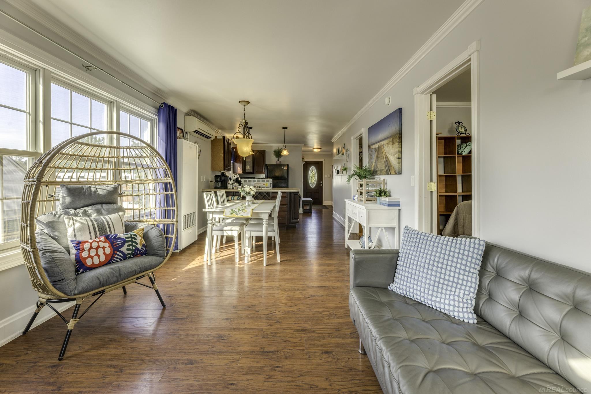 5520 Main Street