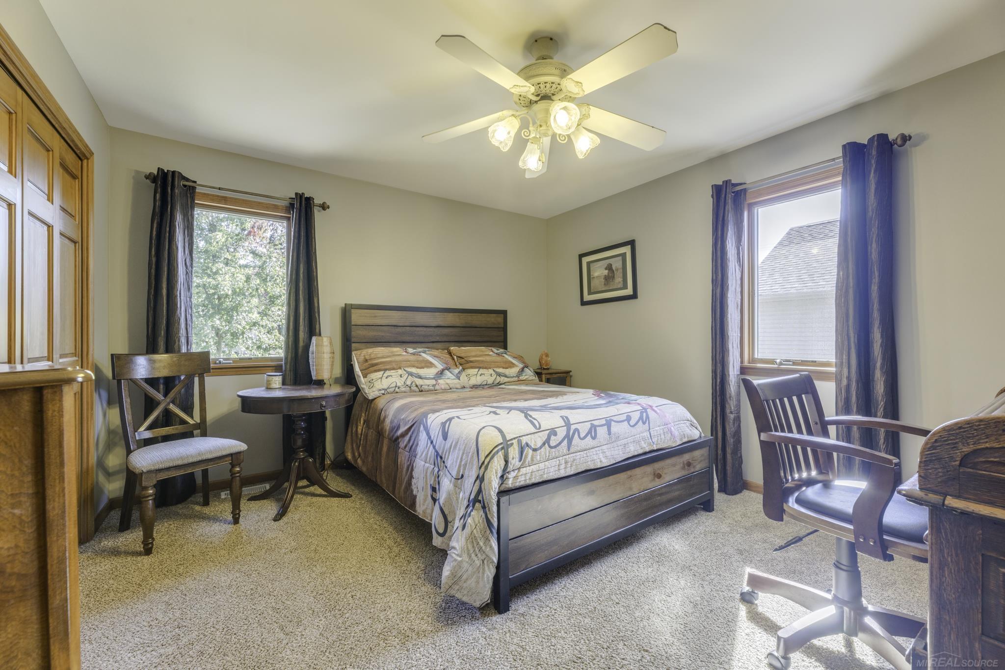 5389 William Drive