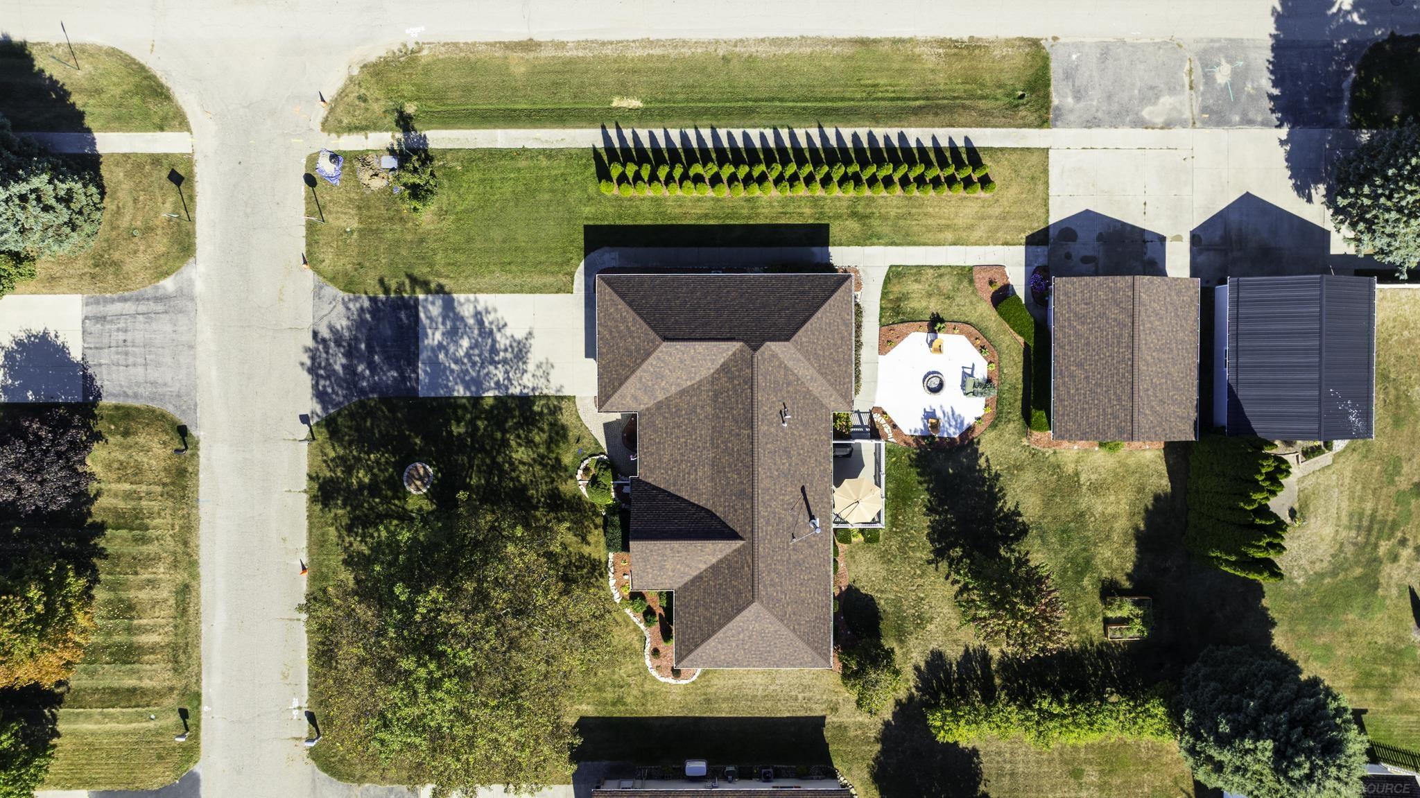 5389 William Drive