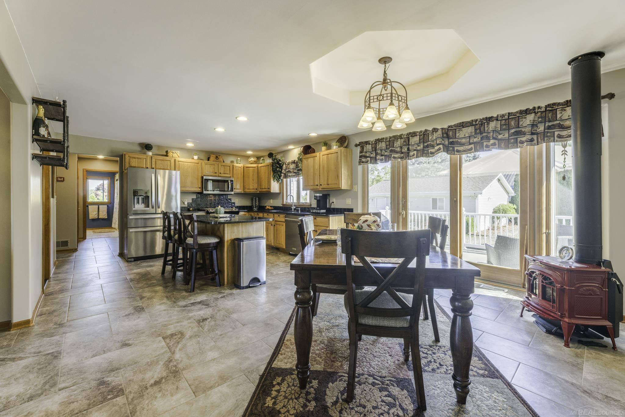 5389 William Drive
