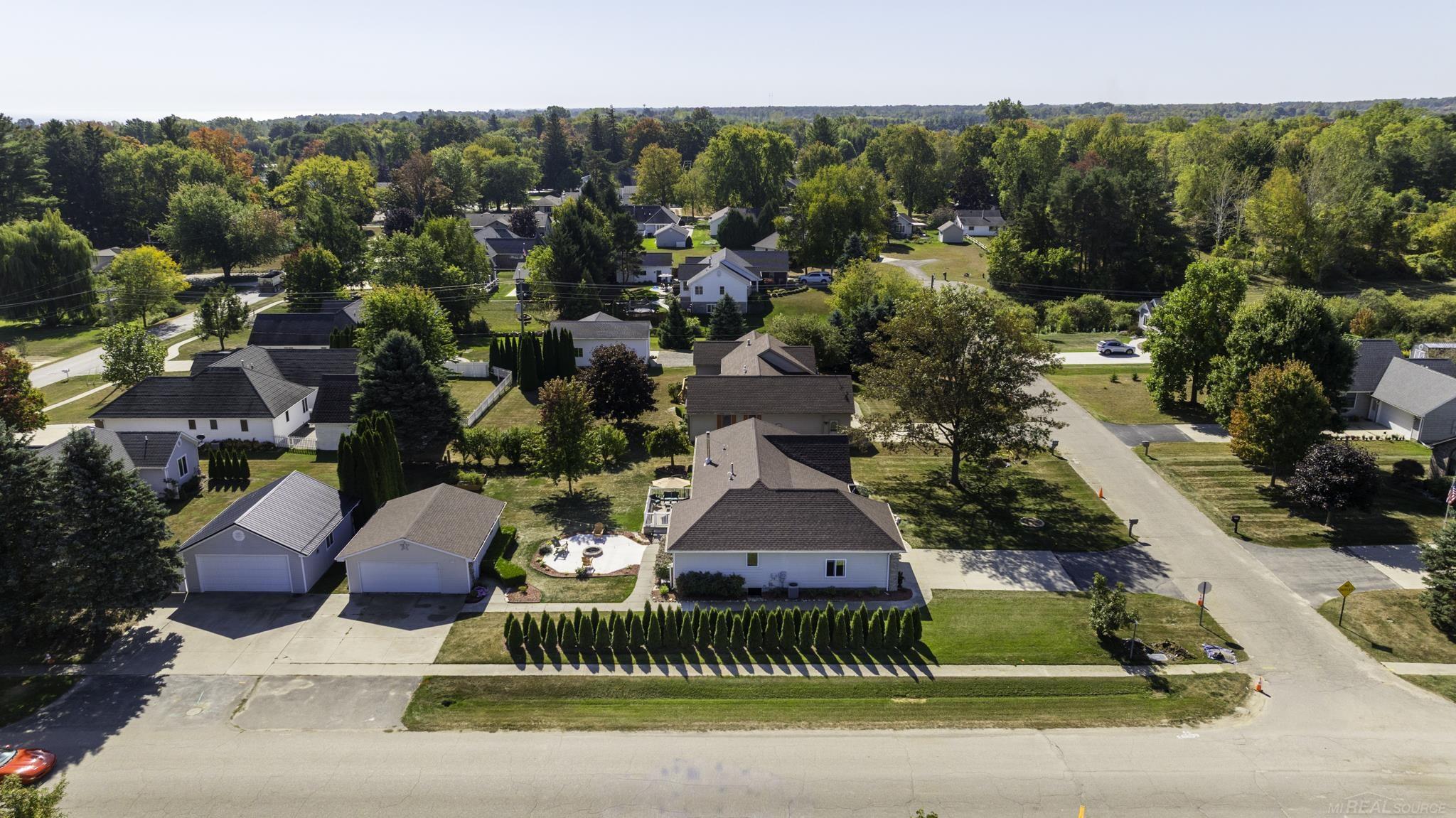 5389 William Drive