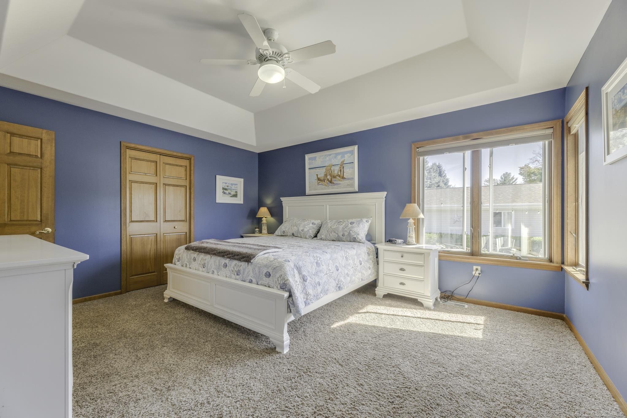 5389 William Drive