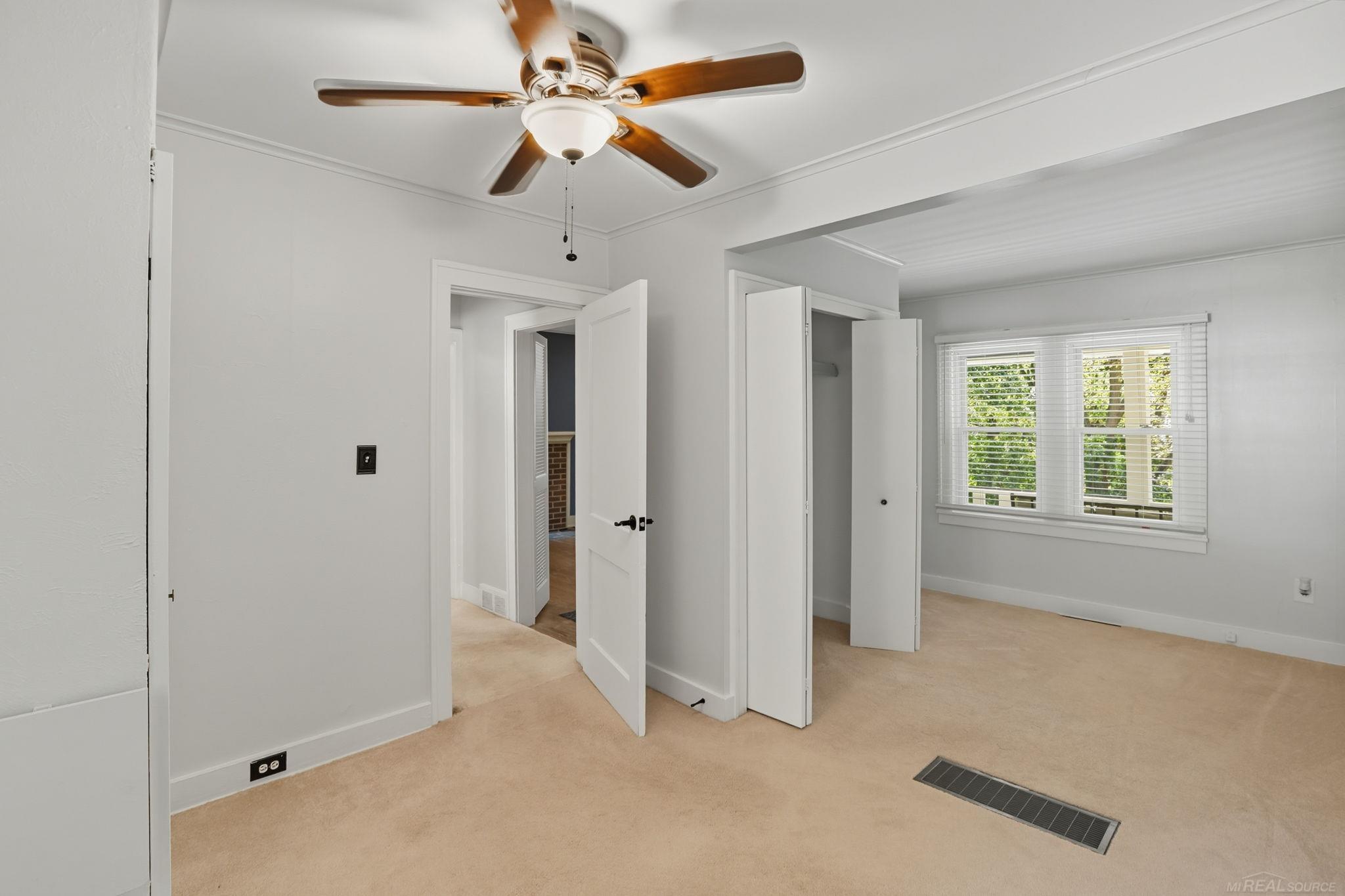 4936 Neosho Drive