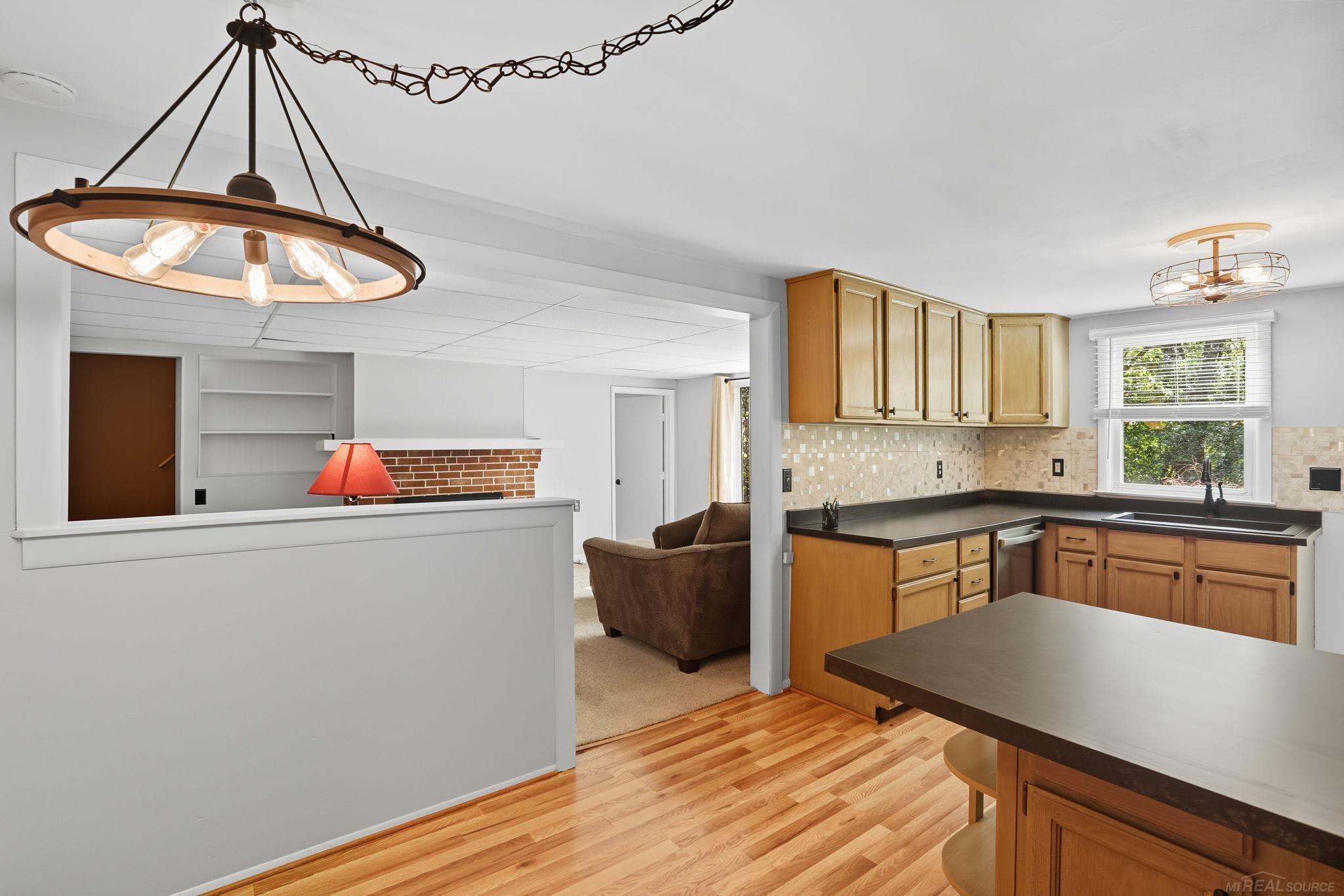 4936 Neosho Drive