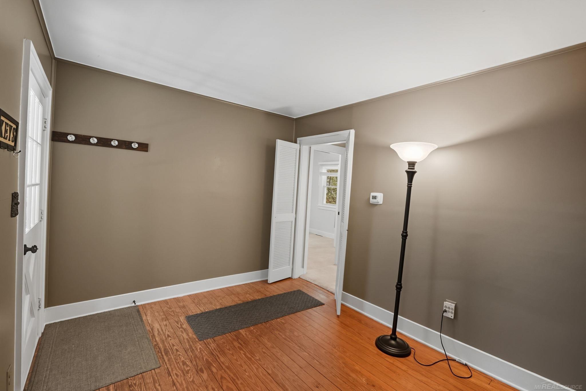 4936 Neosho Drive