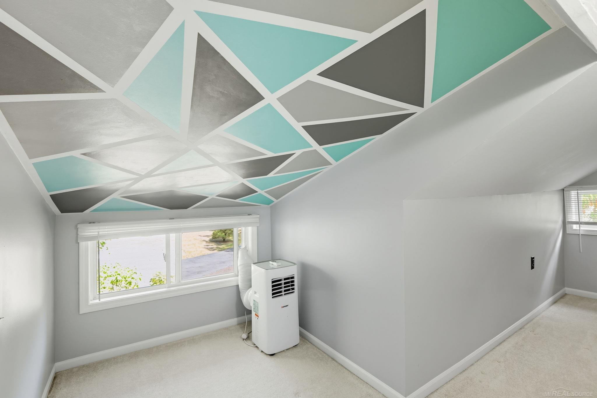 4936 Neosho Drive