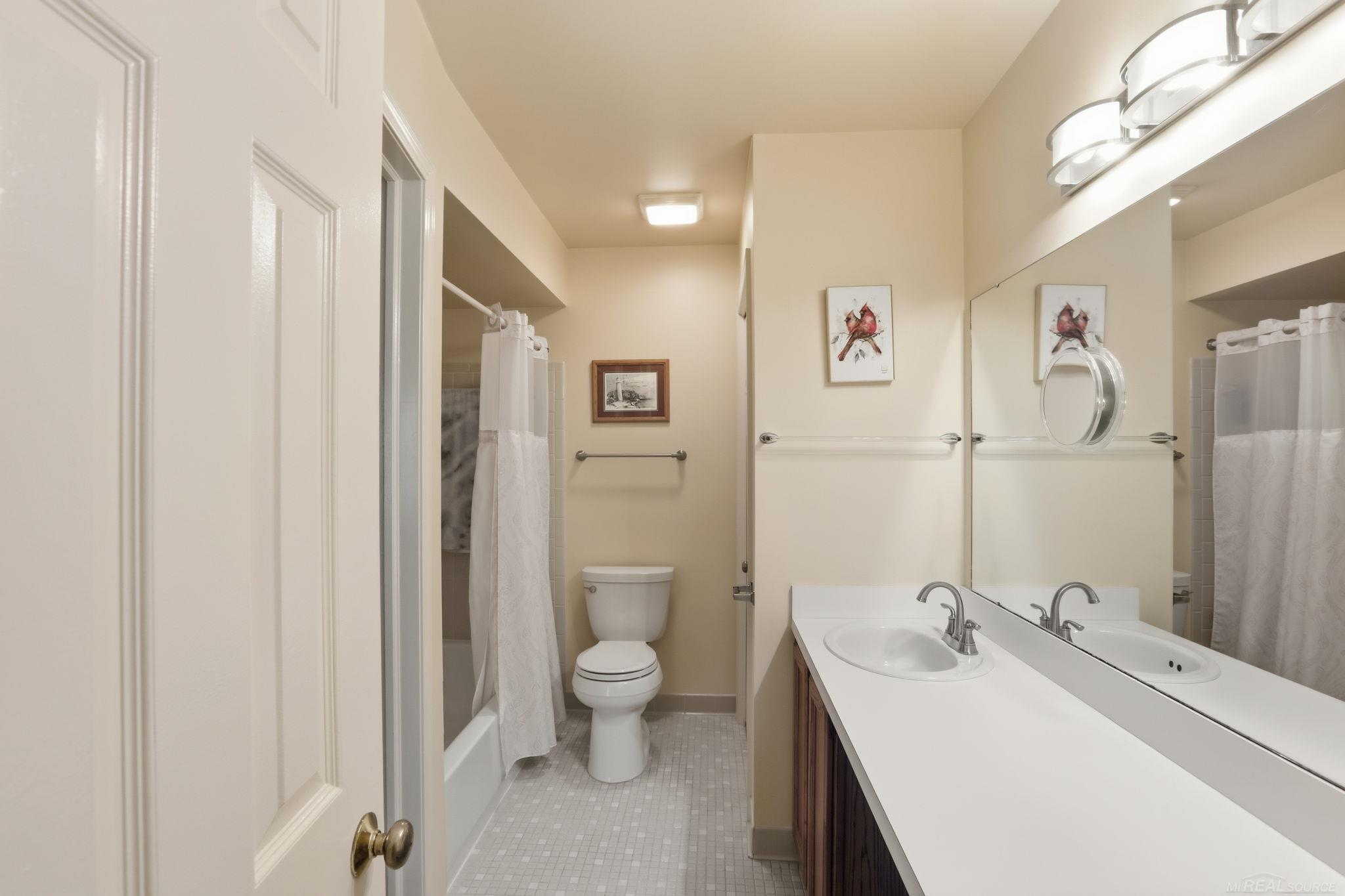 403 Bon Brae Court