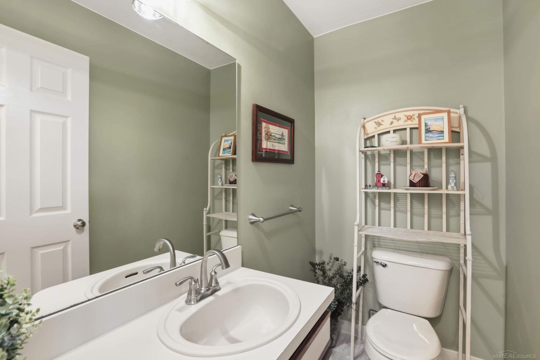 403 Bon Brae Court