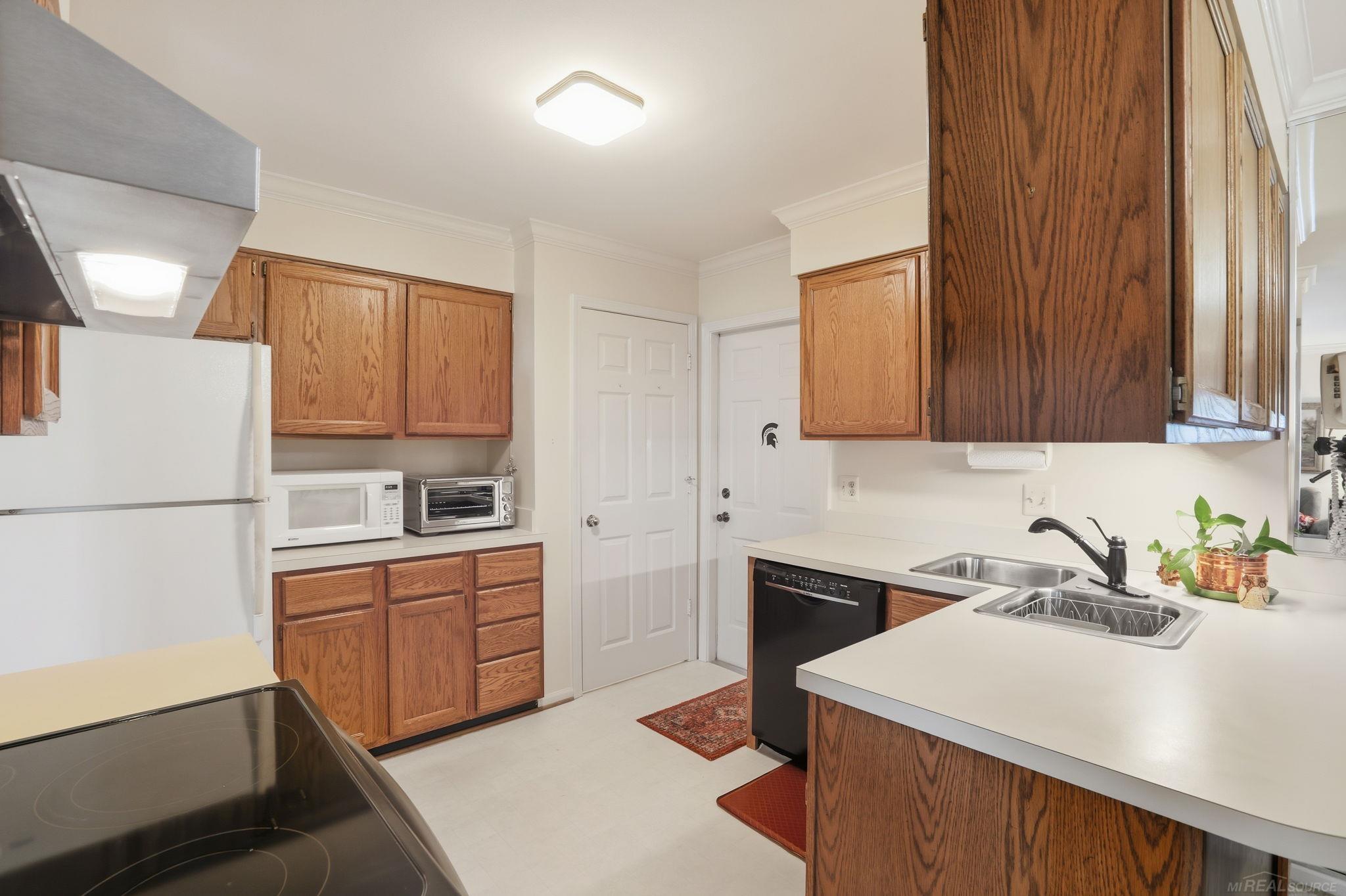 403 Bon Brae Court
