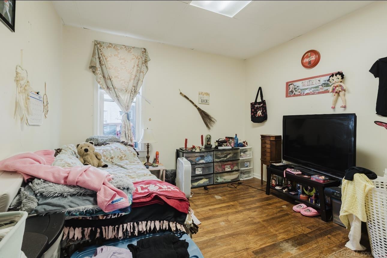 1018 12th Street