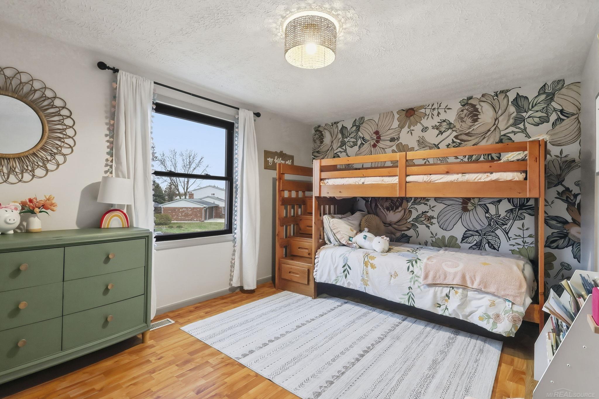 16933 Heather Lane Lane