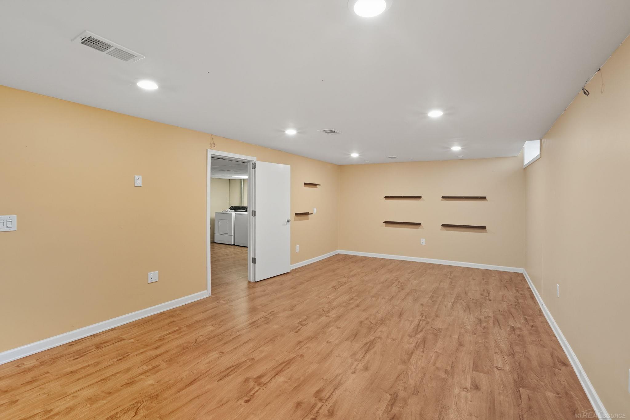 1105 Kirts Boulevard # C