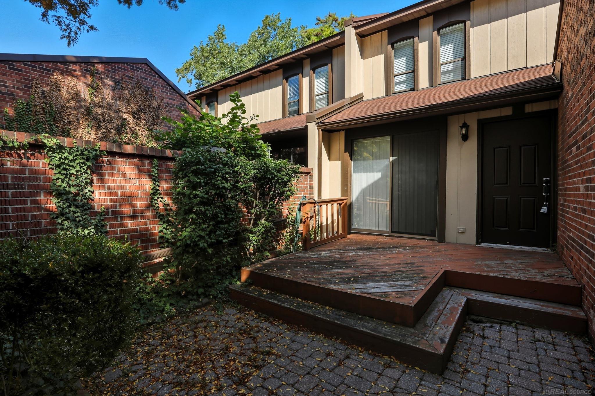 1105 Kirts Boulevard # C