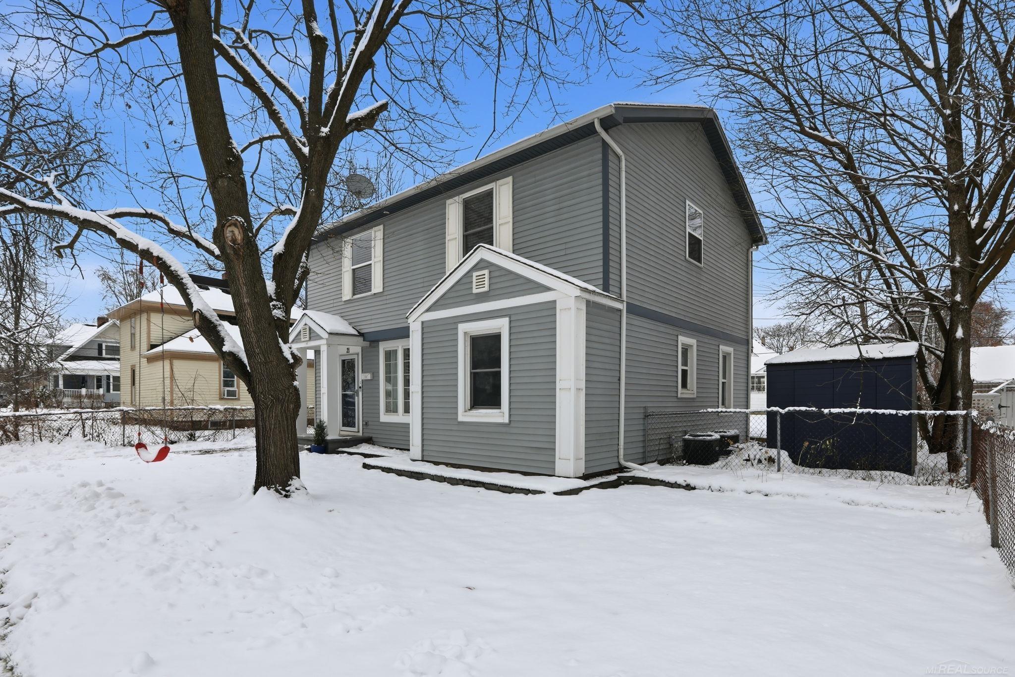 21 N Andrews Street