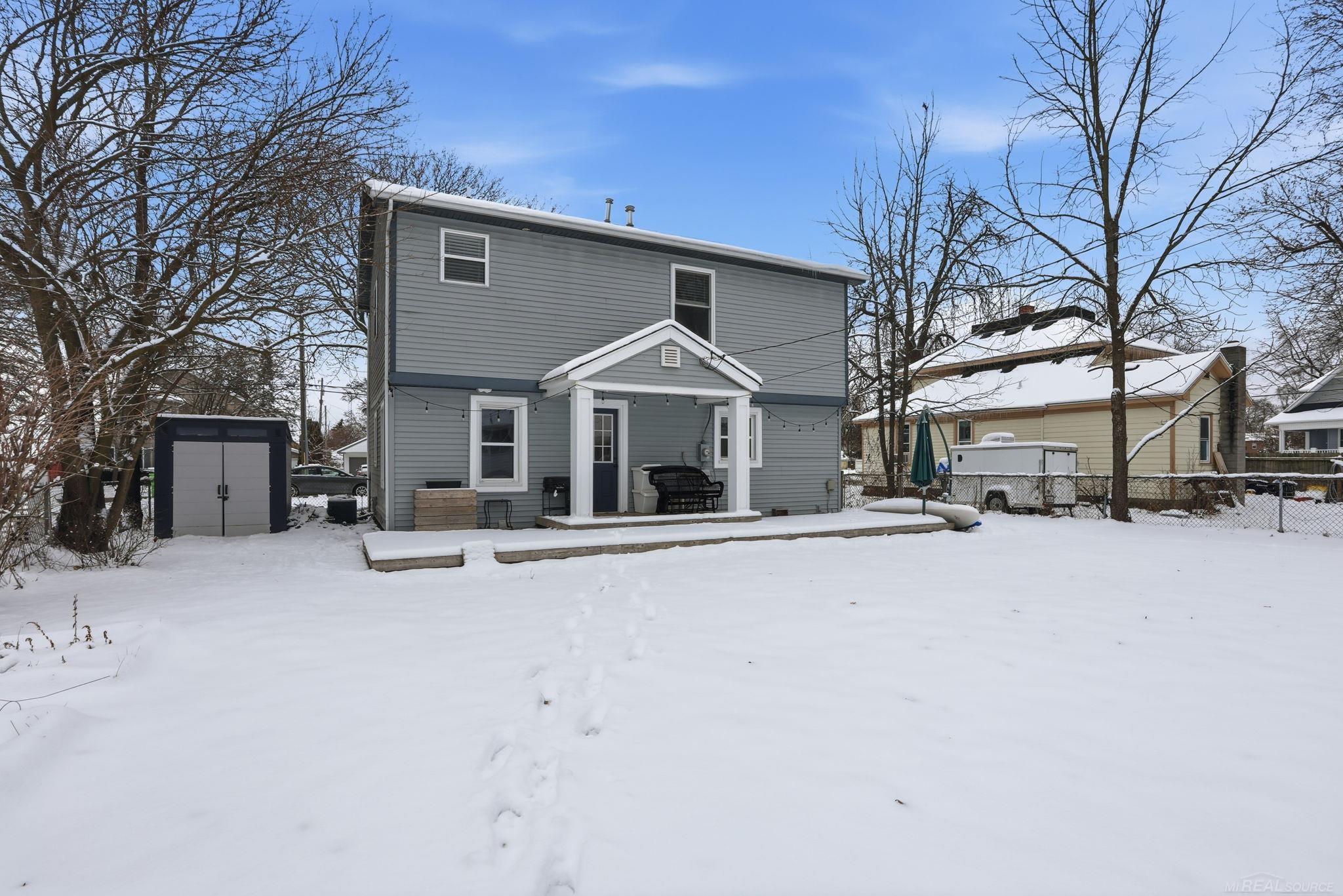 21 N Andrews Street