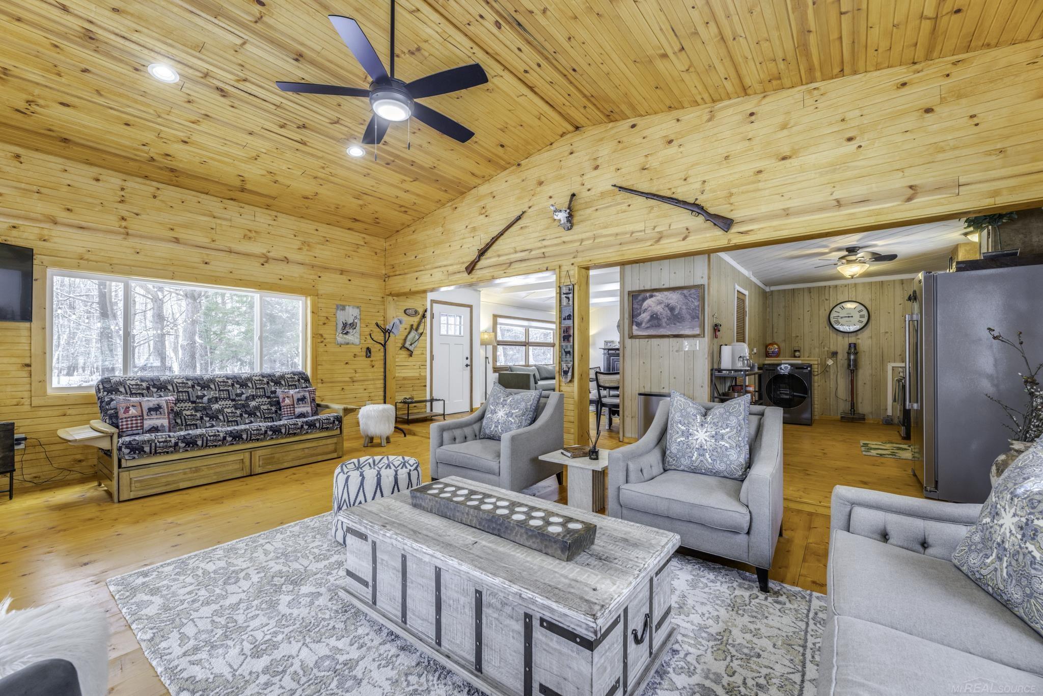 2675 N Ridge Road