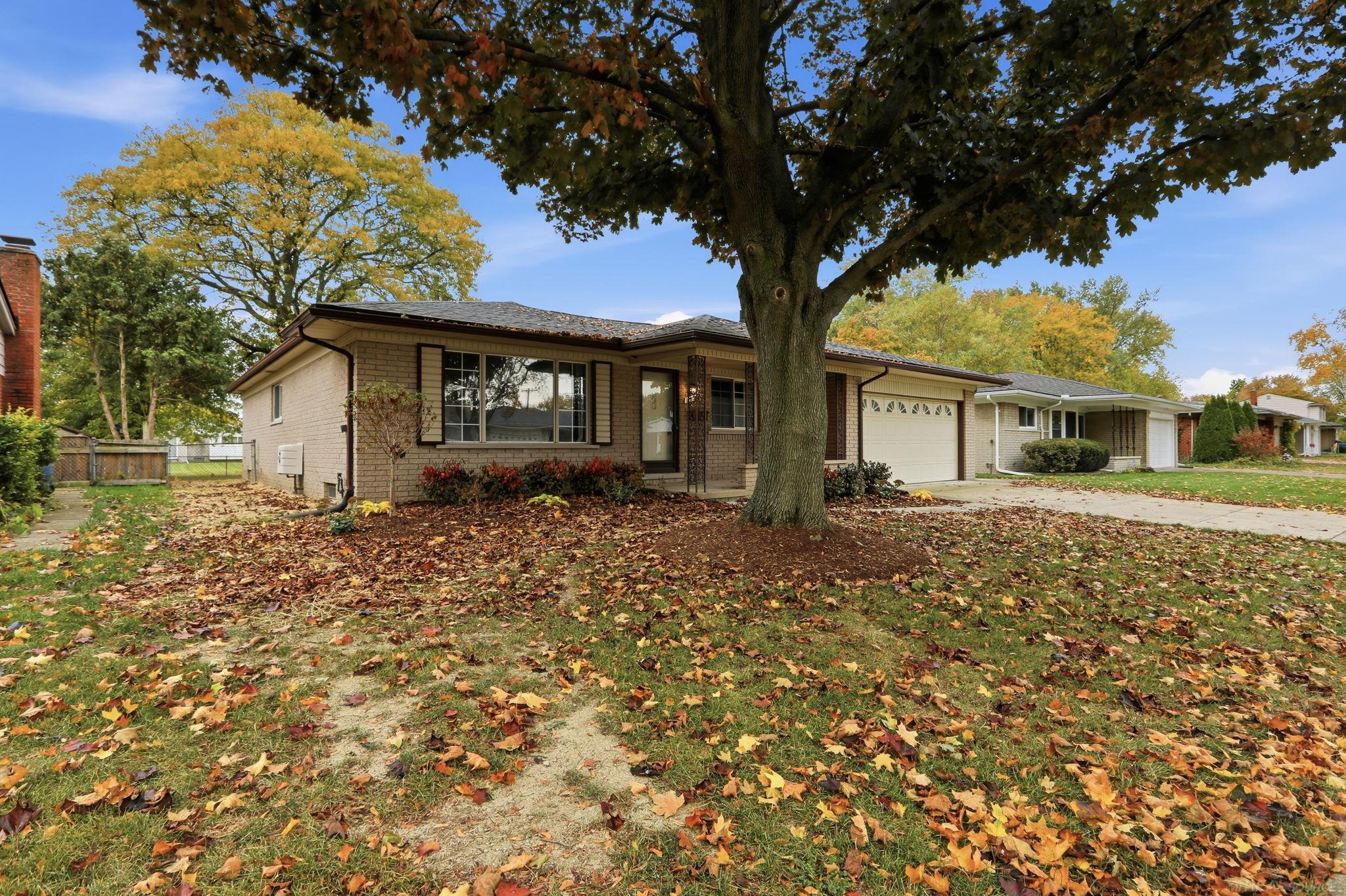 11220 Canterbury Drive