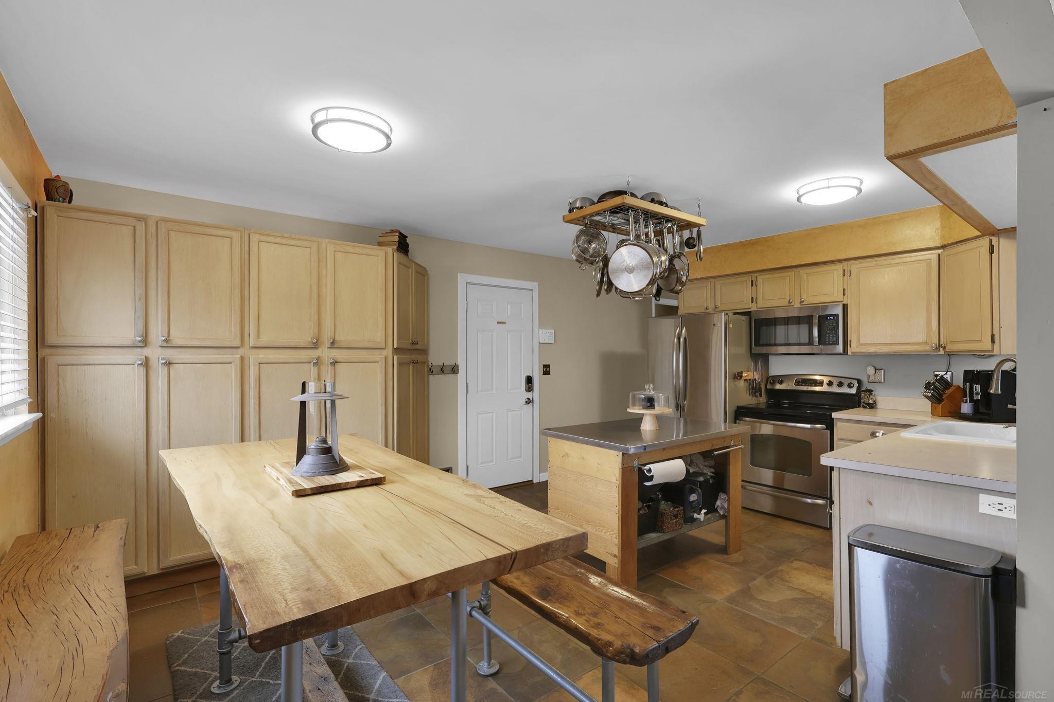 45077 Hecker Drive