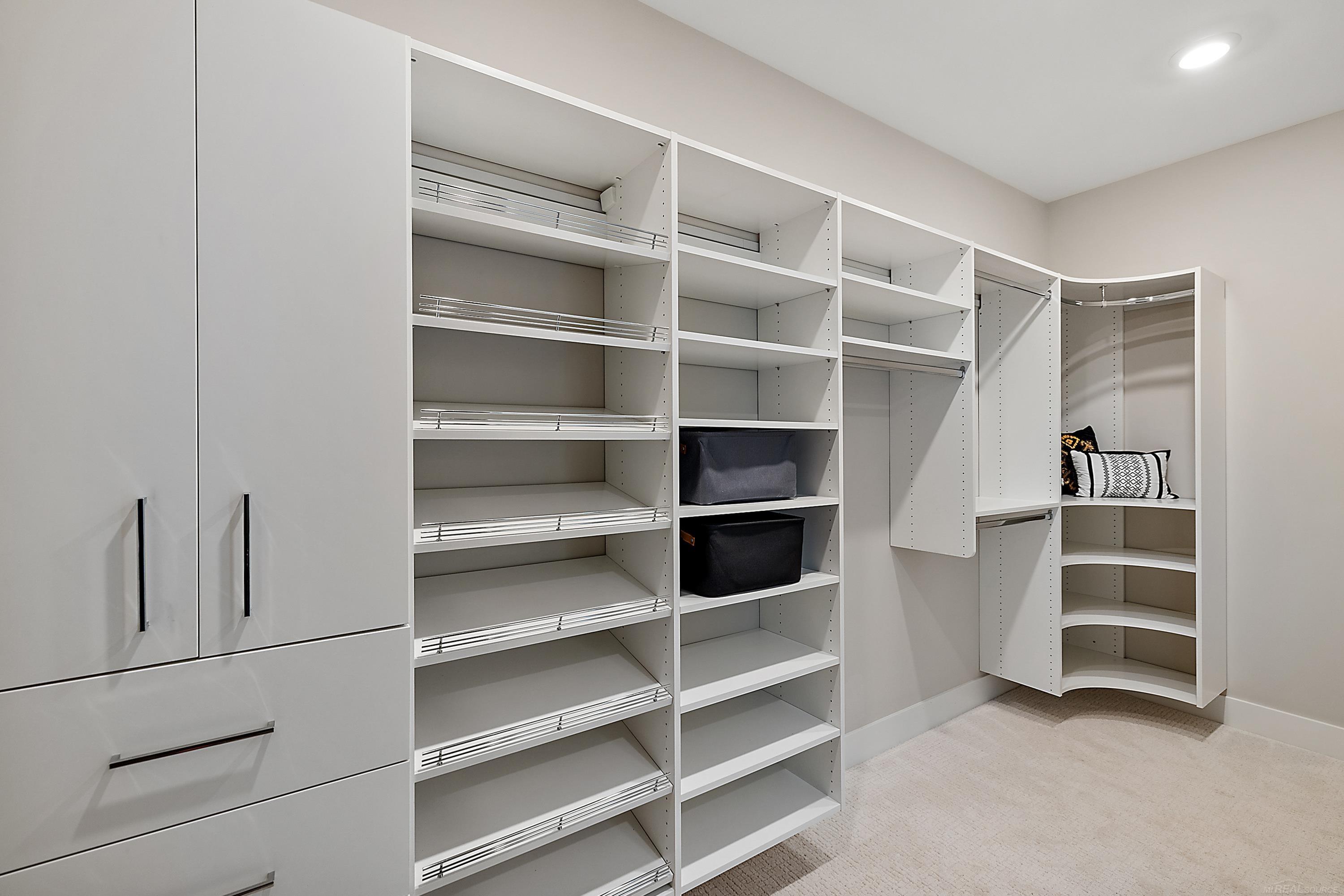 4076 Spring Meadow Drive