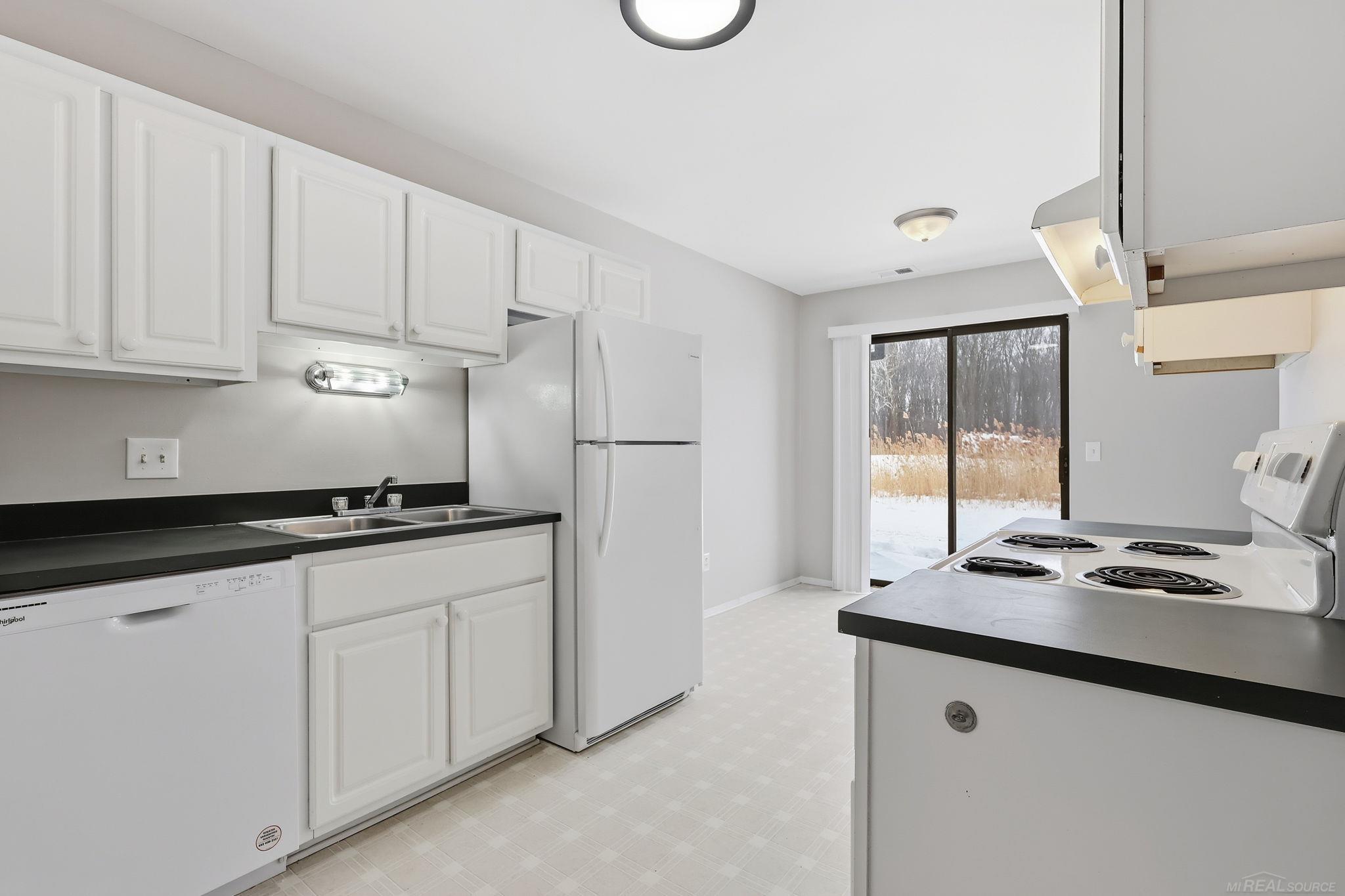 50010 S Angelo Court