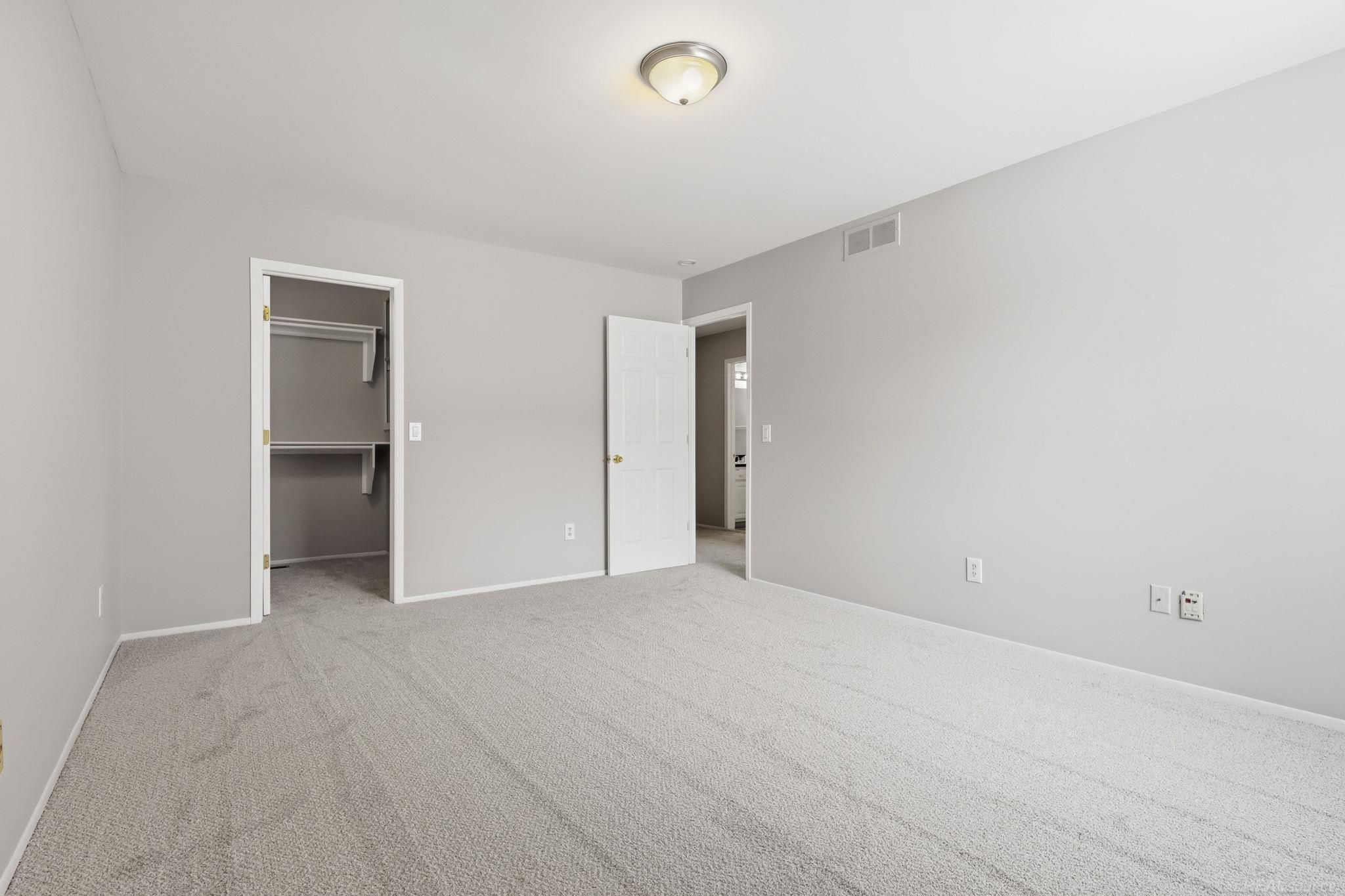 50010 S Angelo Court