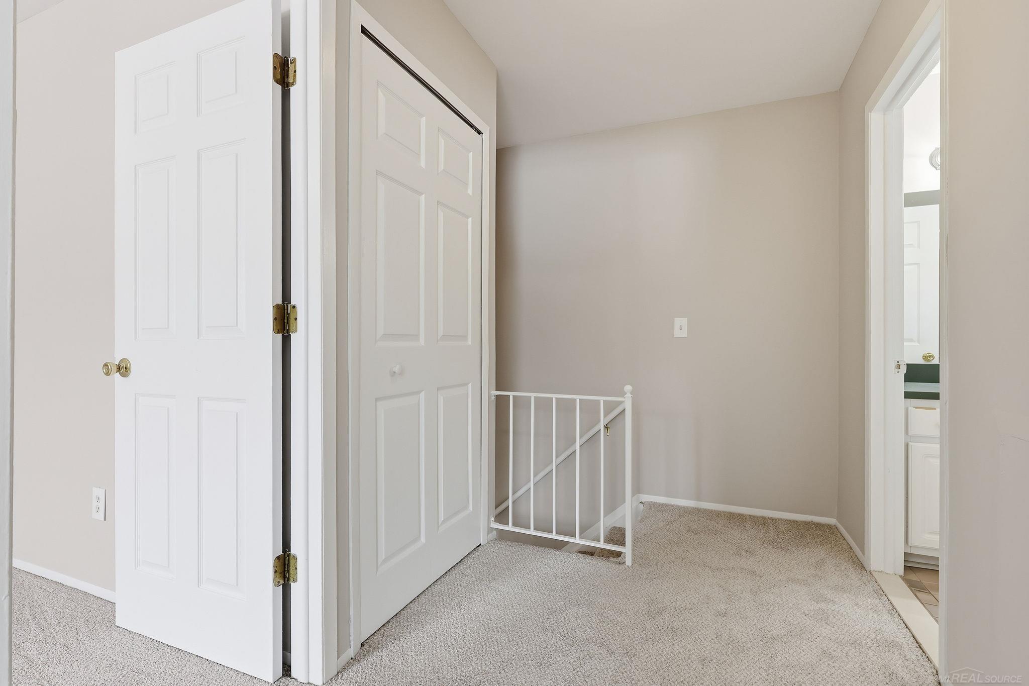 50010 S Angelo Court
