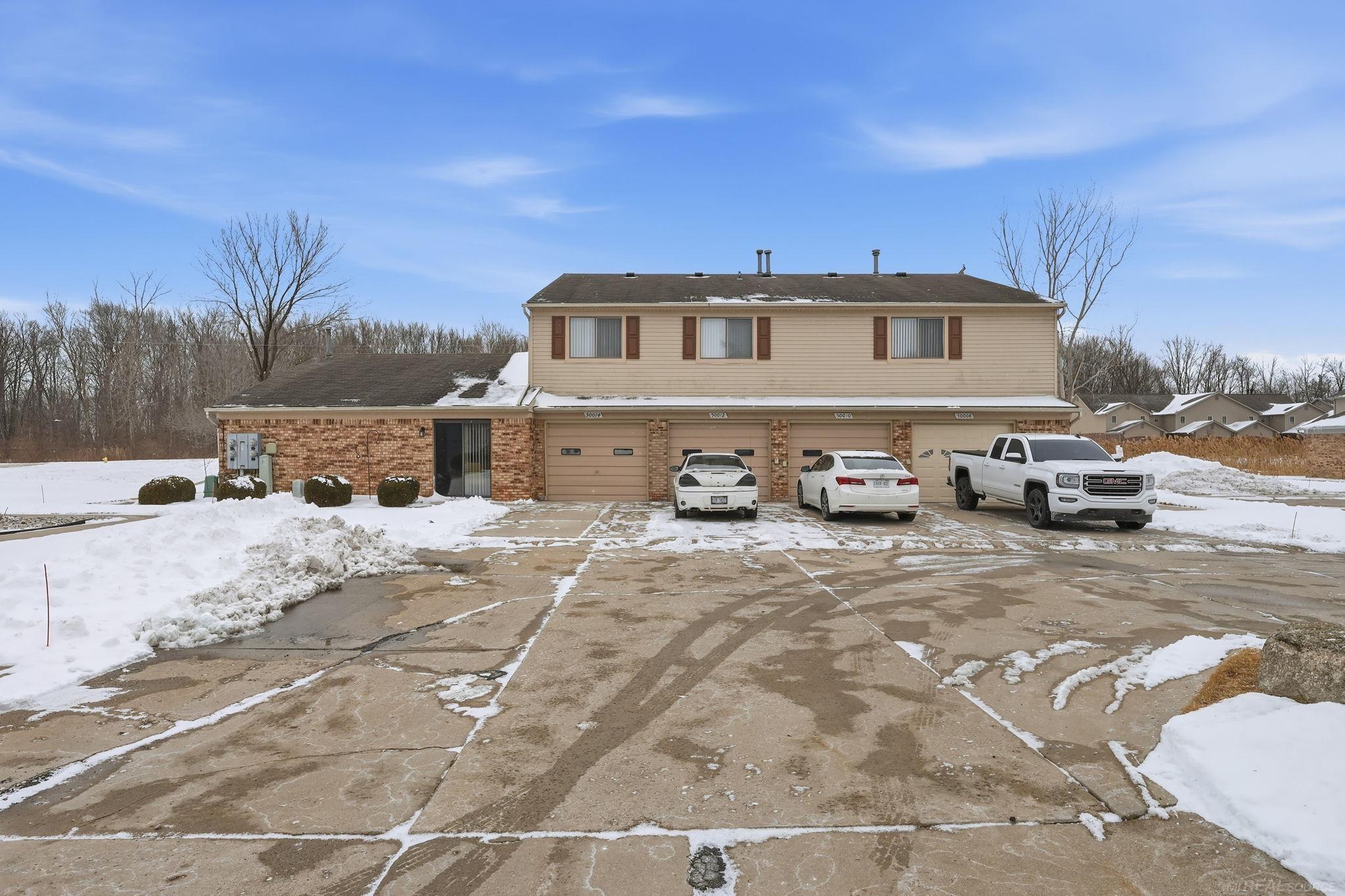 50010 S Angelo Court