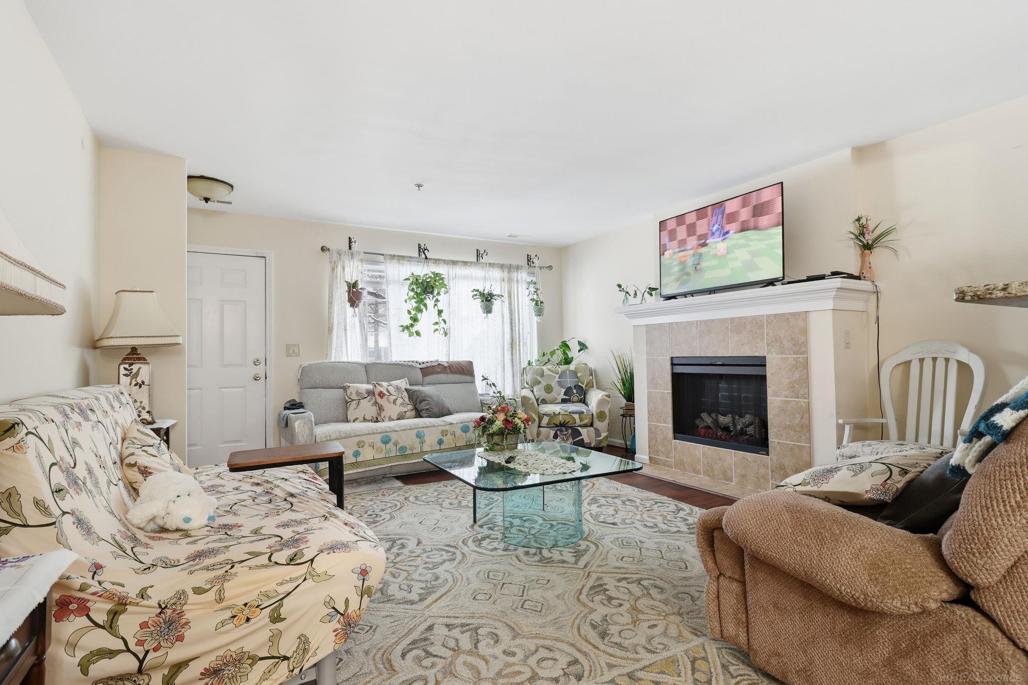 3296 Wilkerson Circle