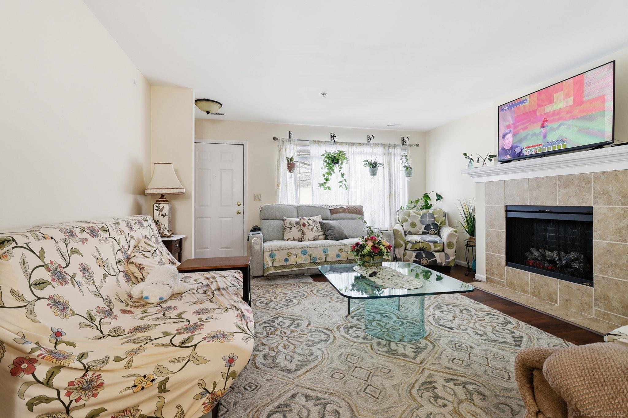 3296 Wilkerson Circle