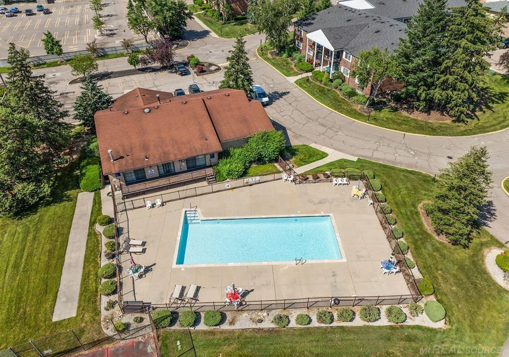 24100 Wildbrook Court