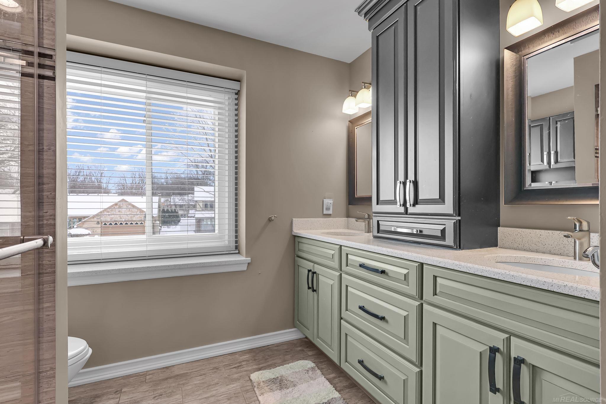 13848 Woodsett Court