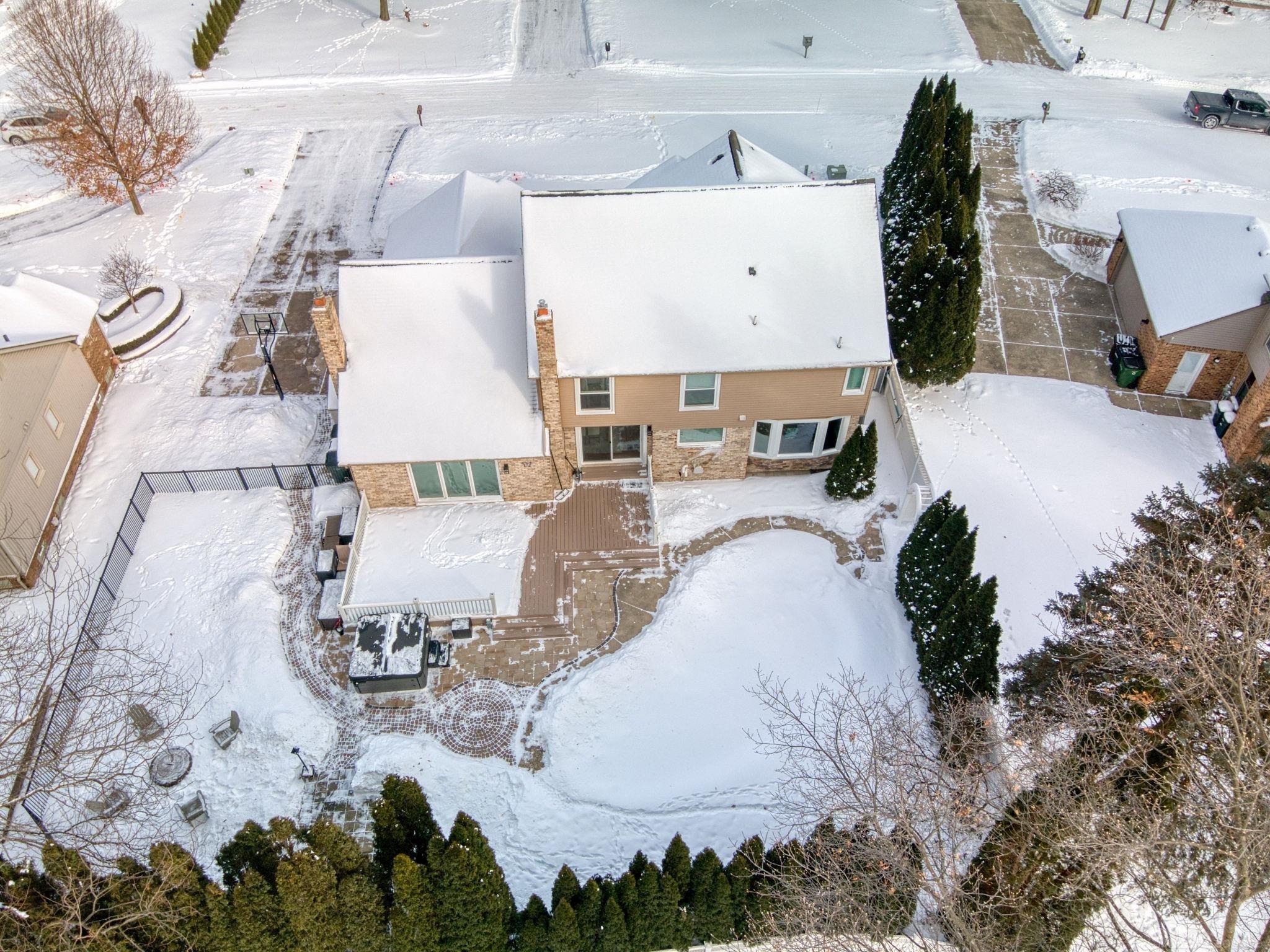 13848 Woodsett Court