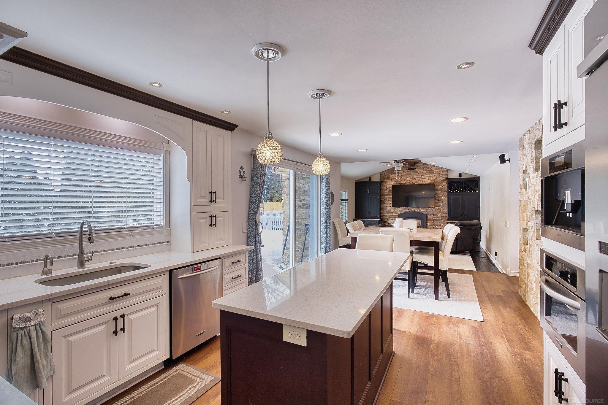 13848 Woodsett Court