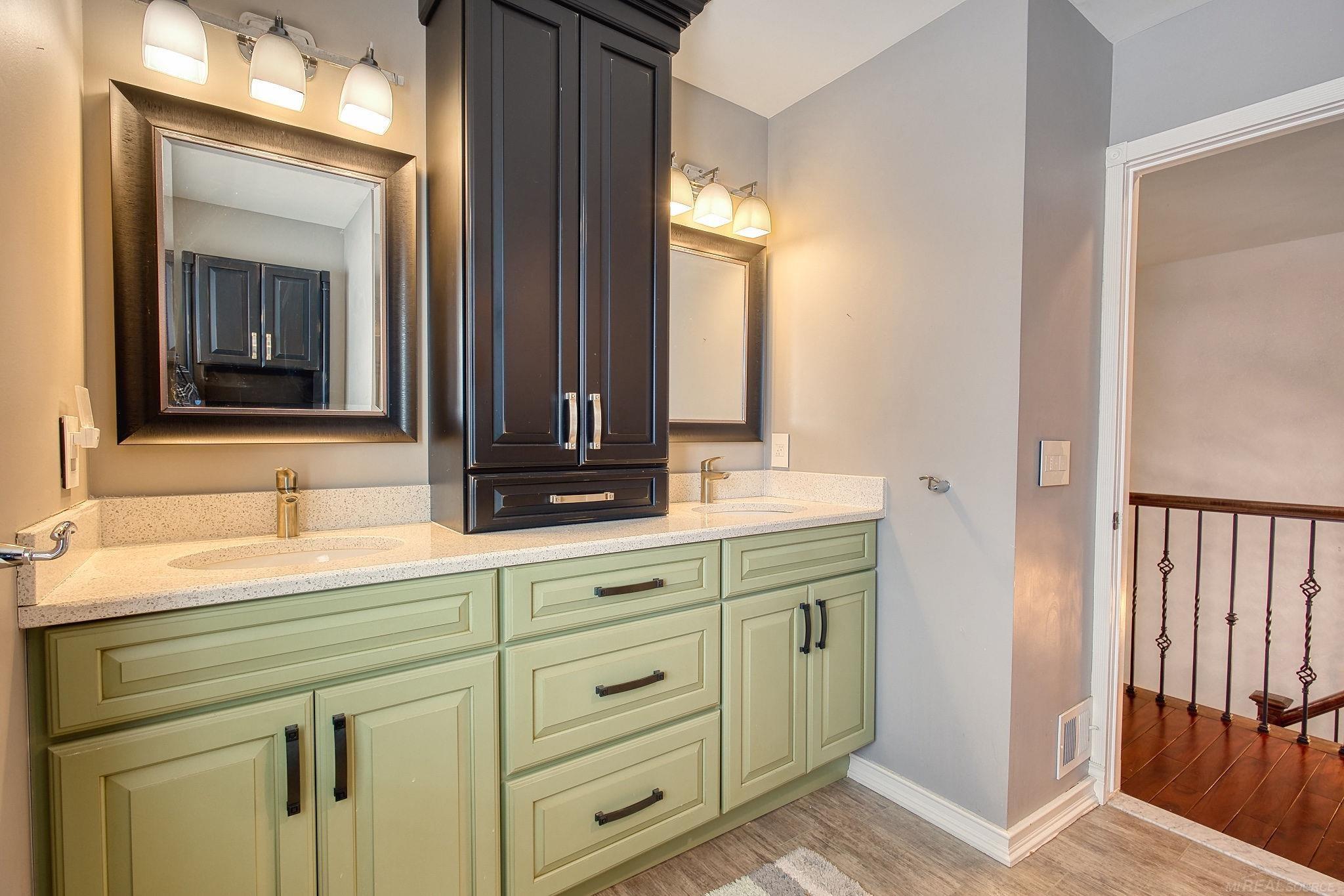 13848 Woodsett Court