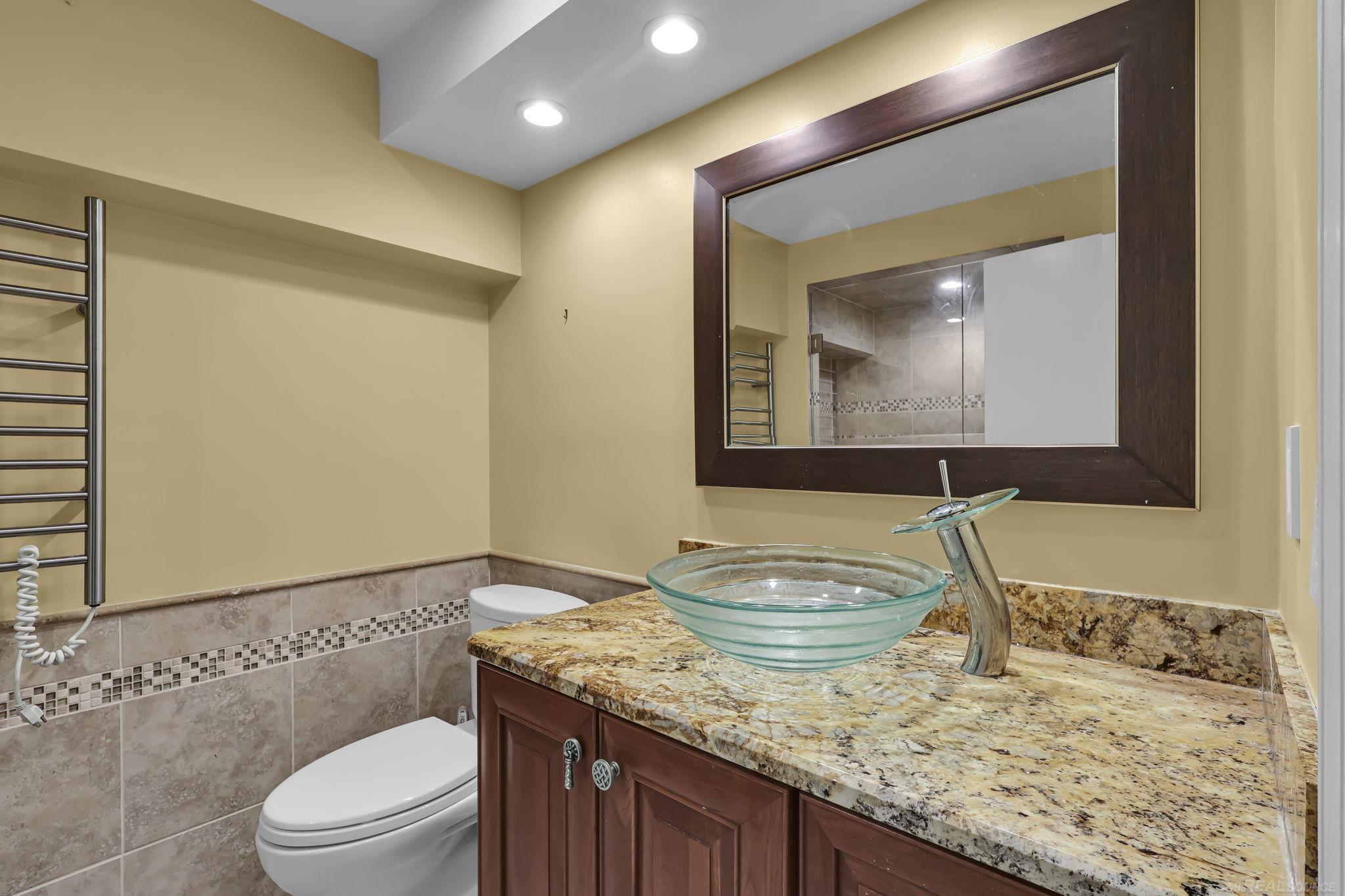 13848 Woodsett Court